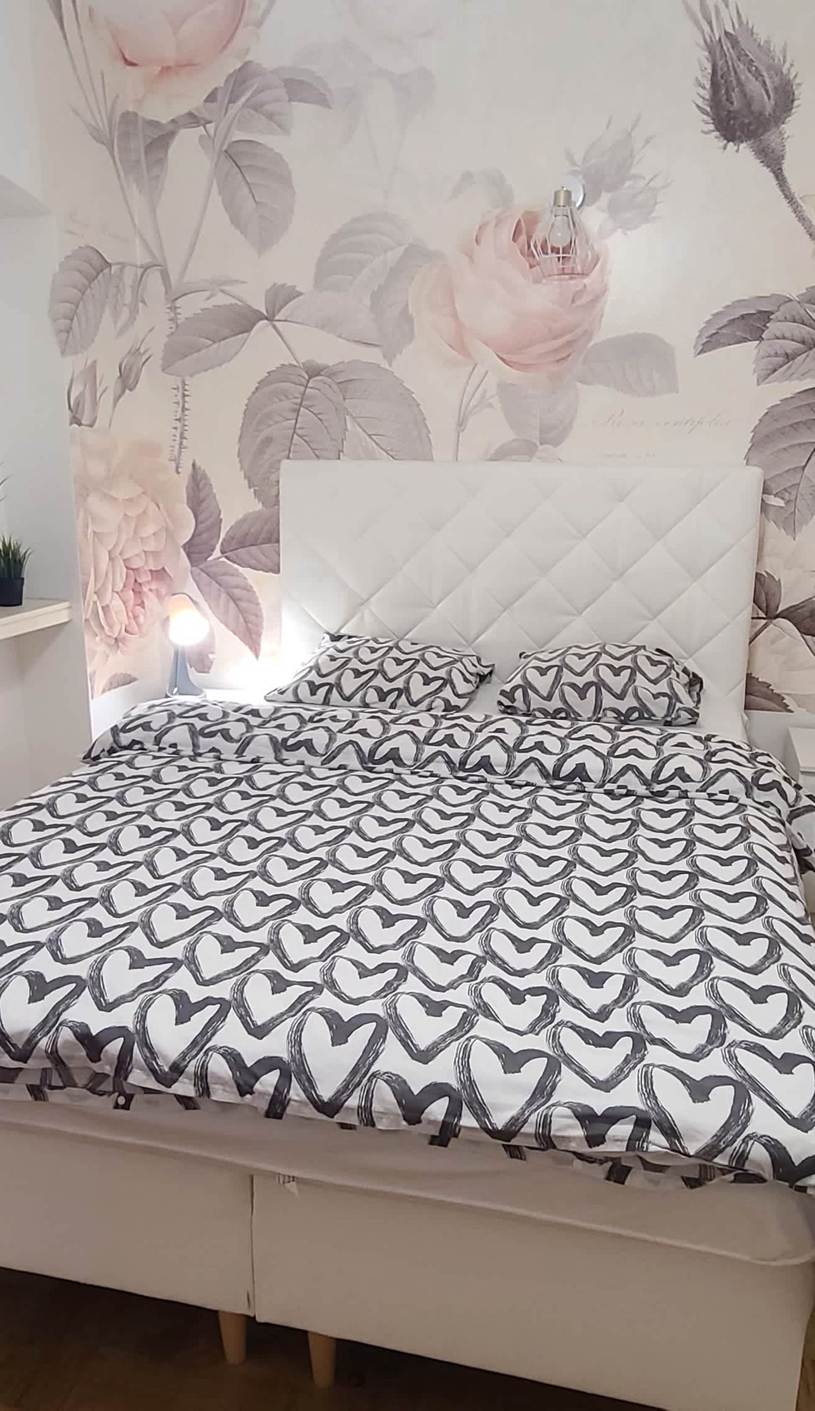 Lorf Hostel&Apartments