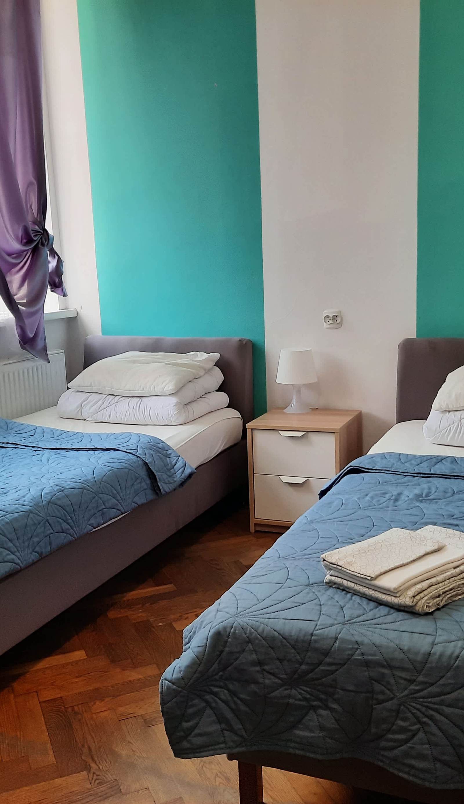 Lorf Hostel&Apartments