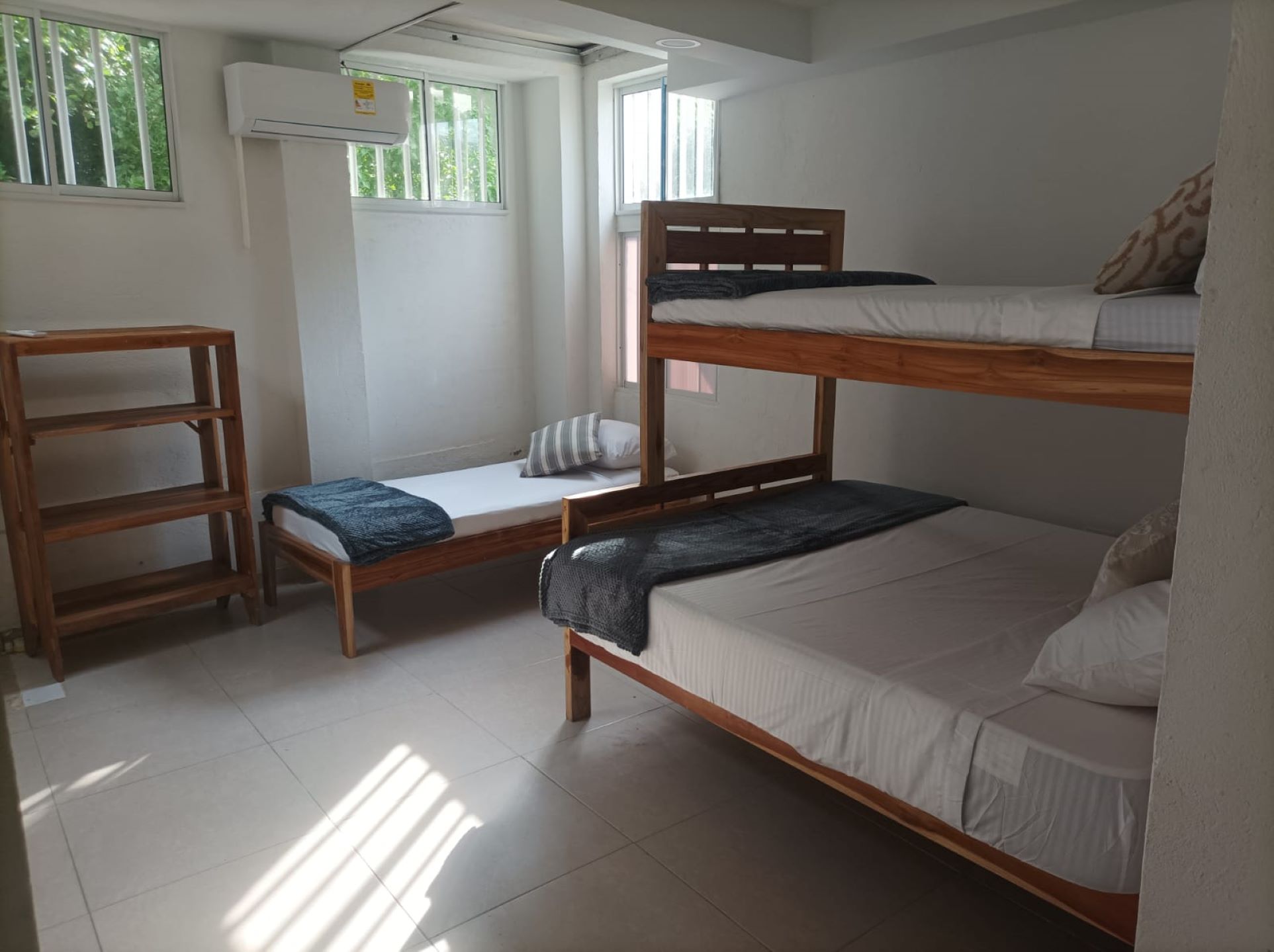 Hostal Catalleya
