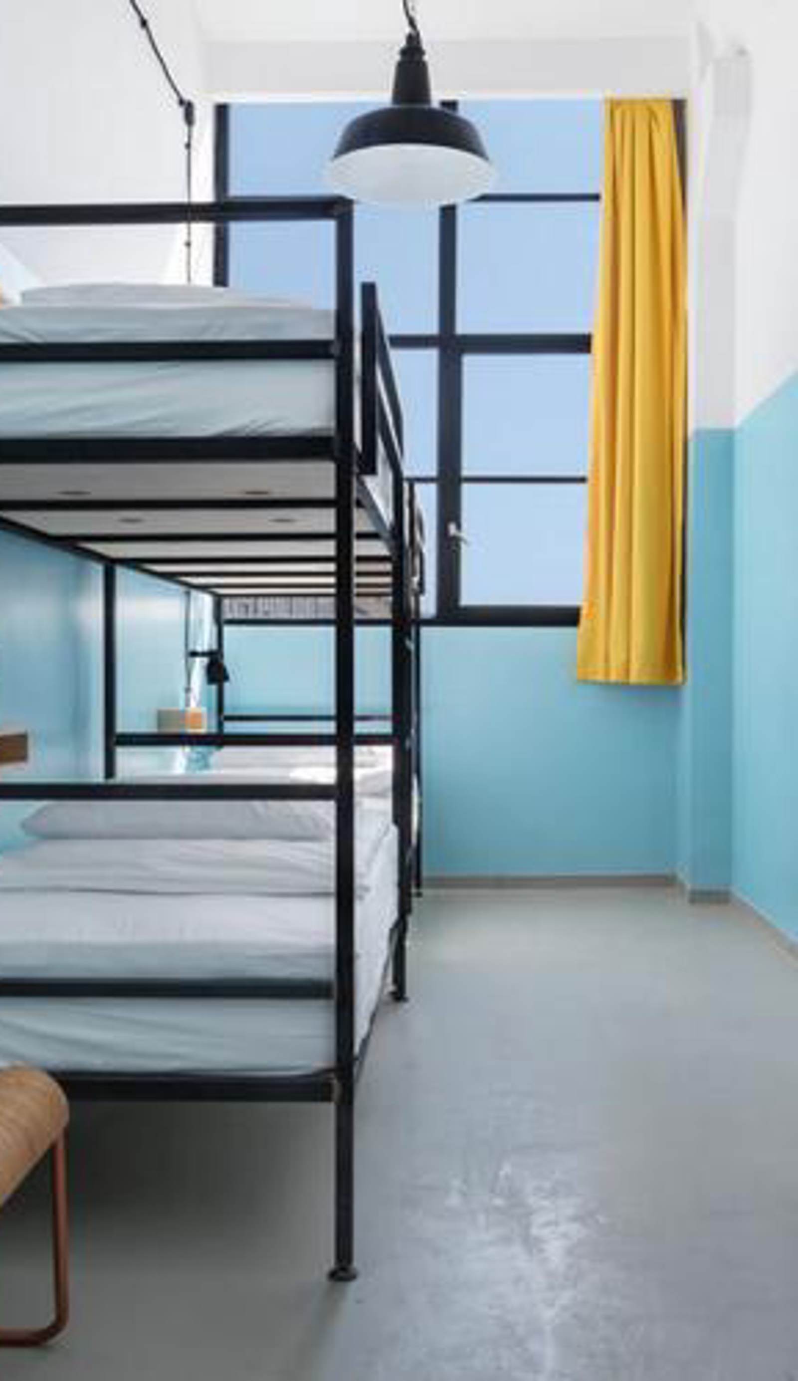 Fabrika Hostel & Suites