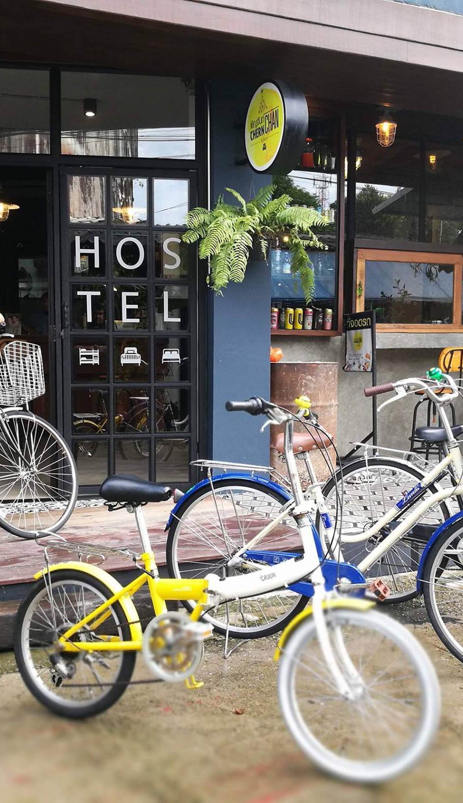 Chernchan Hostel