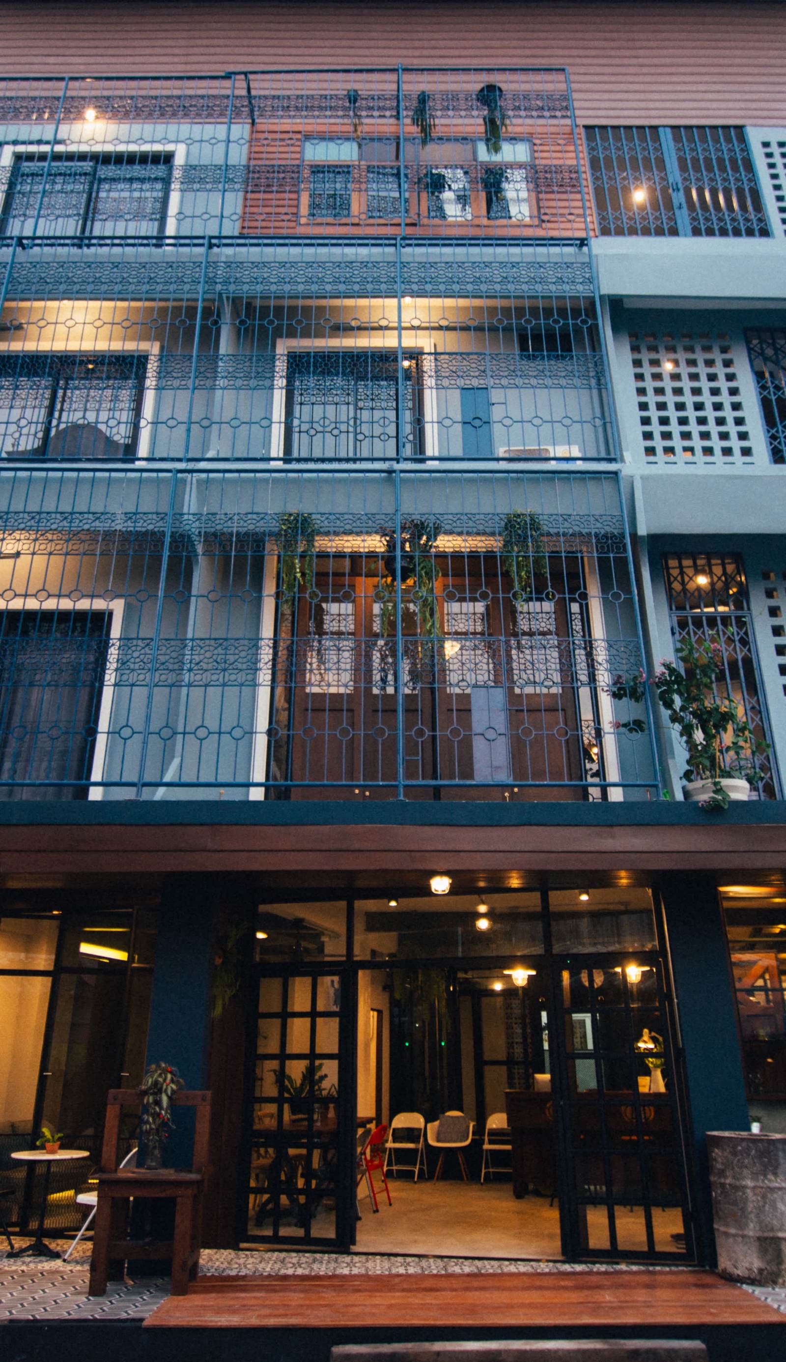Chernchan Hostel