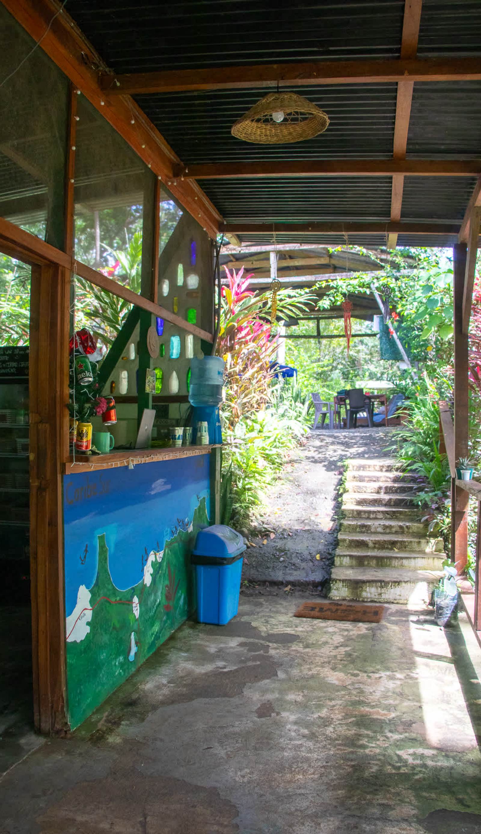 Smile Jungle Hostel