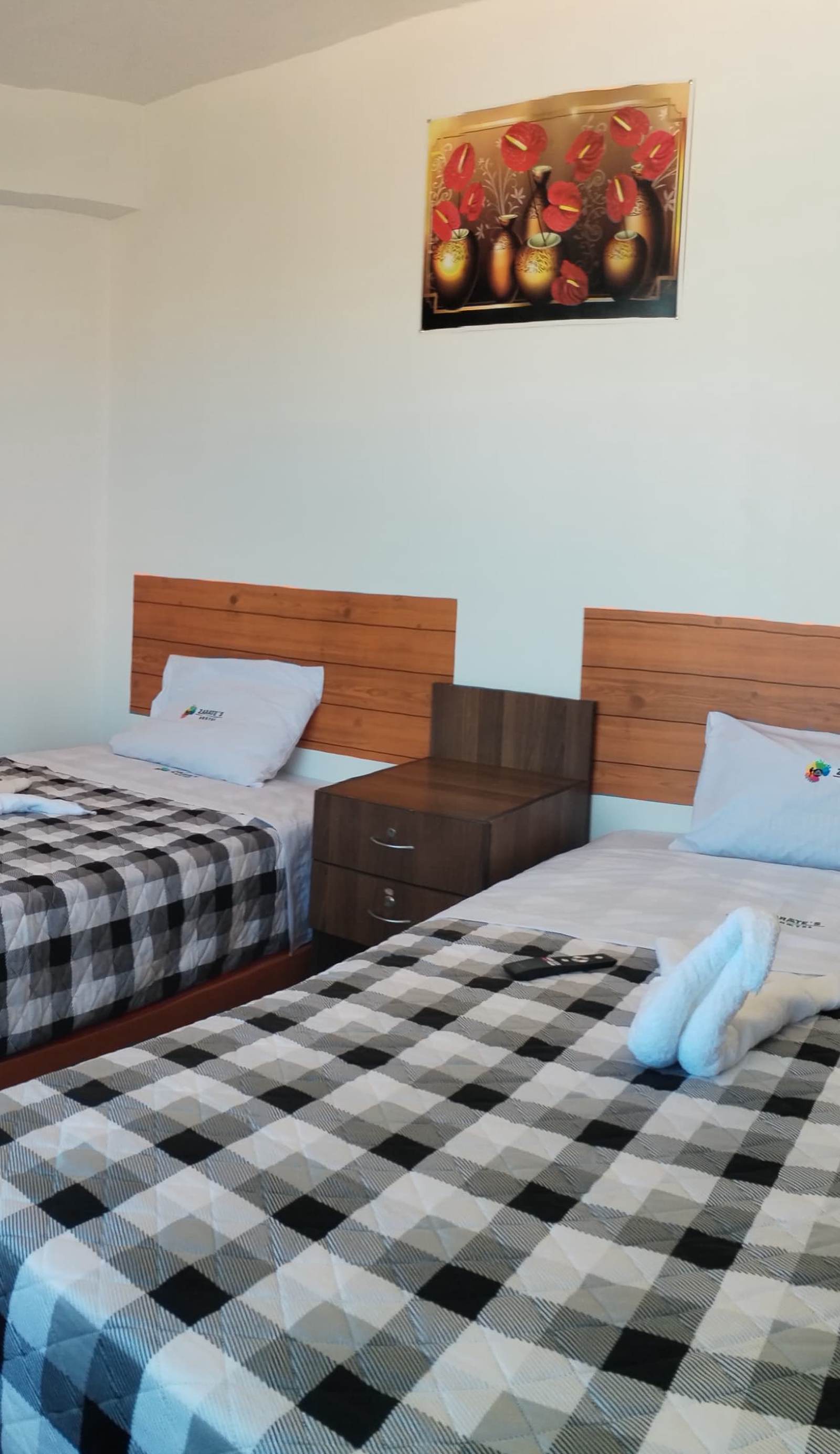 Zarate's Hostel