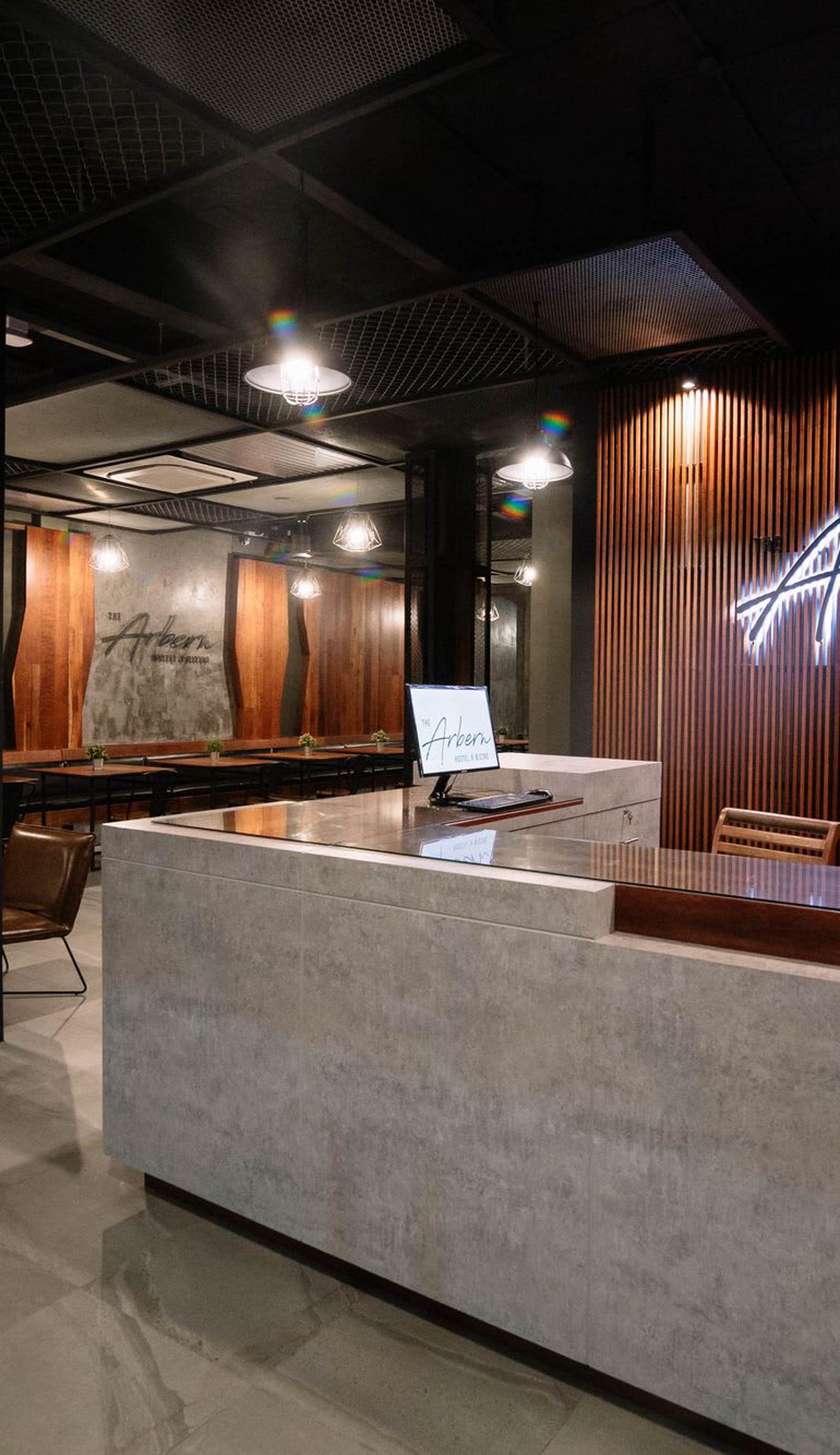 The Arbern Hostel x Bistro