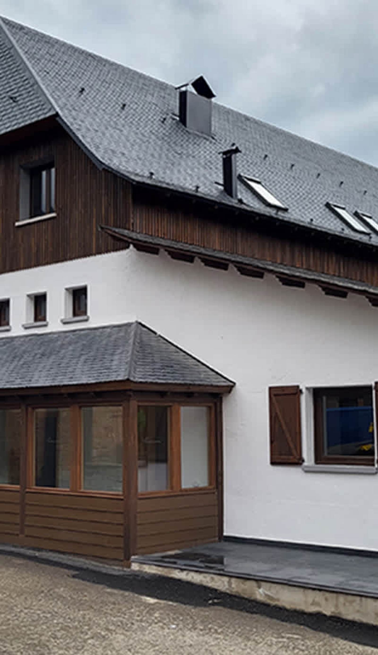 Aran Hostel