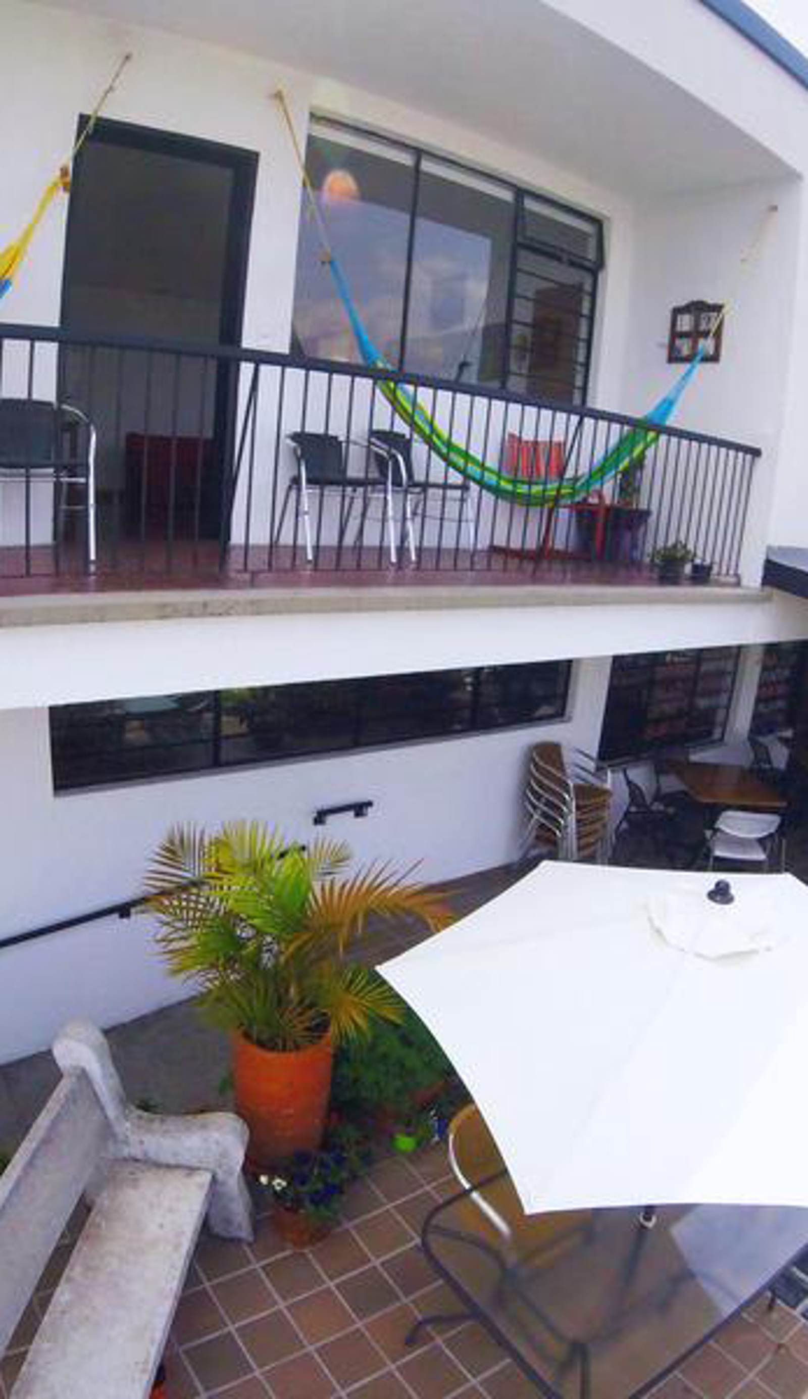 Hostal de la 57