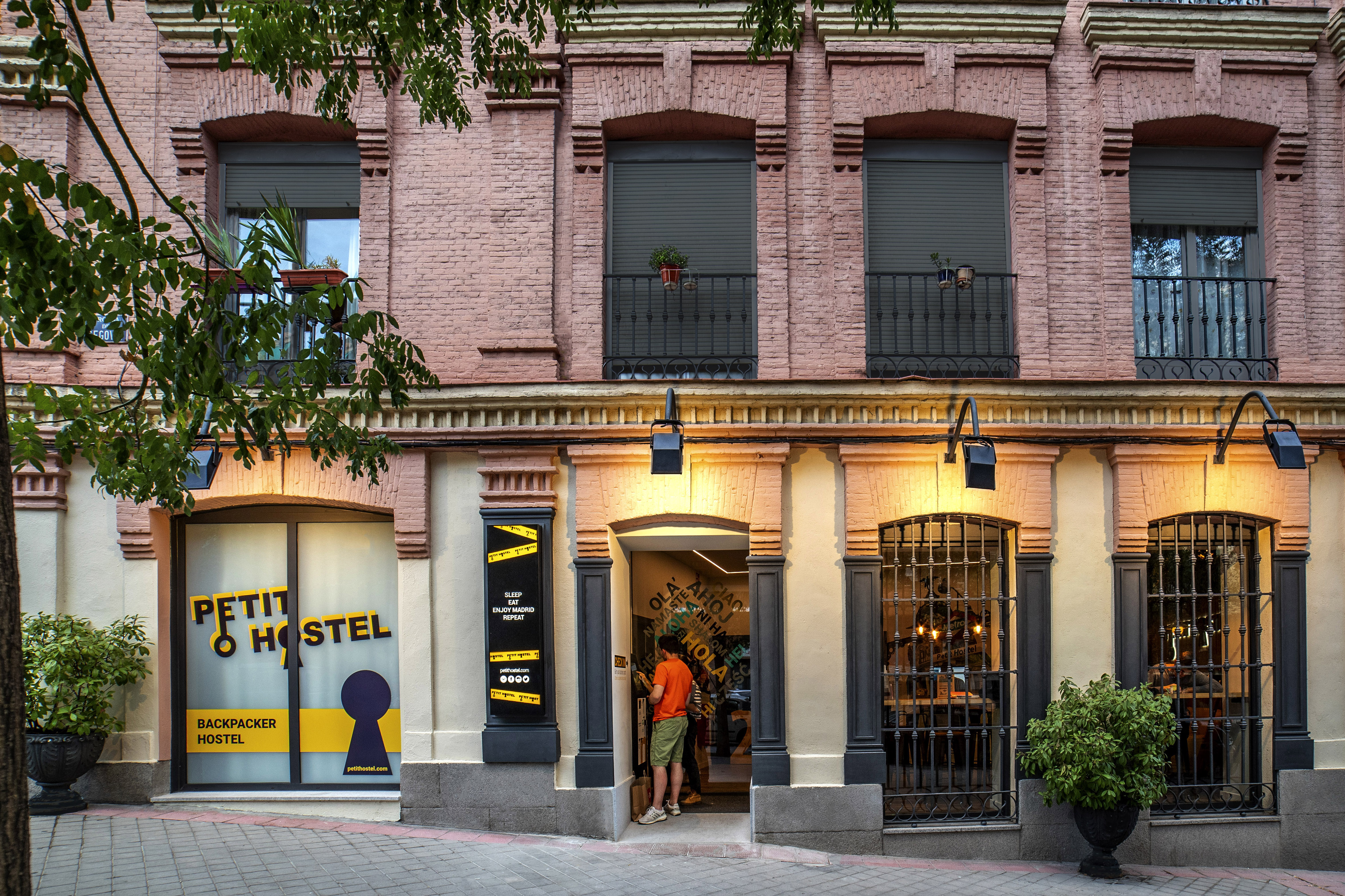 Petit Hostel La Latina