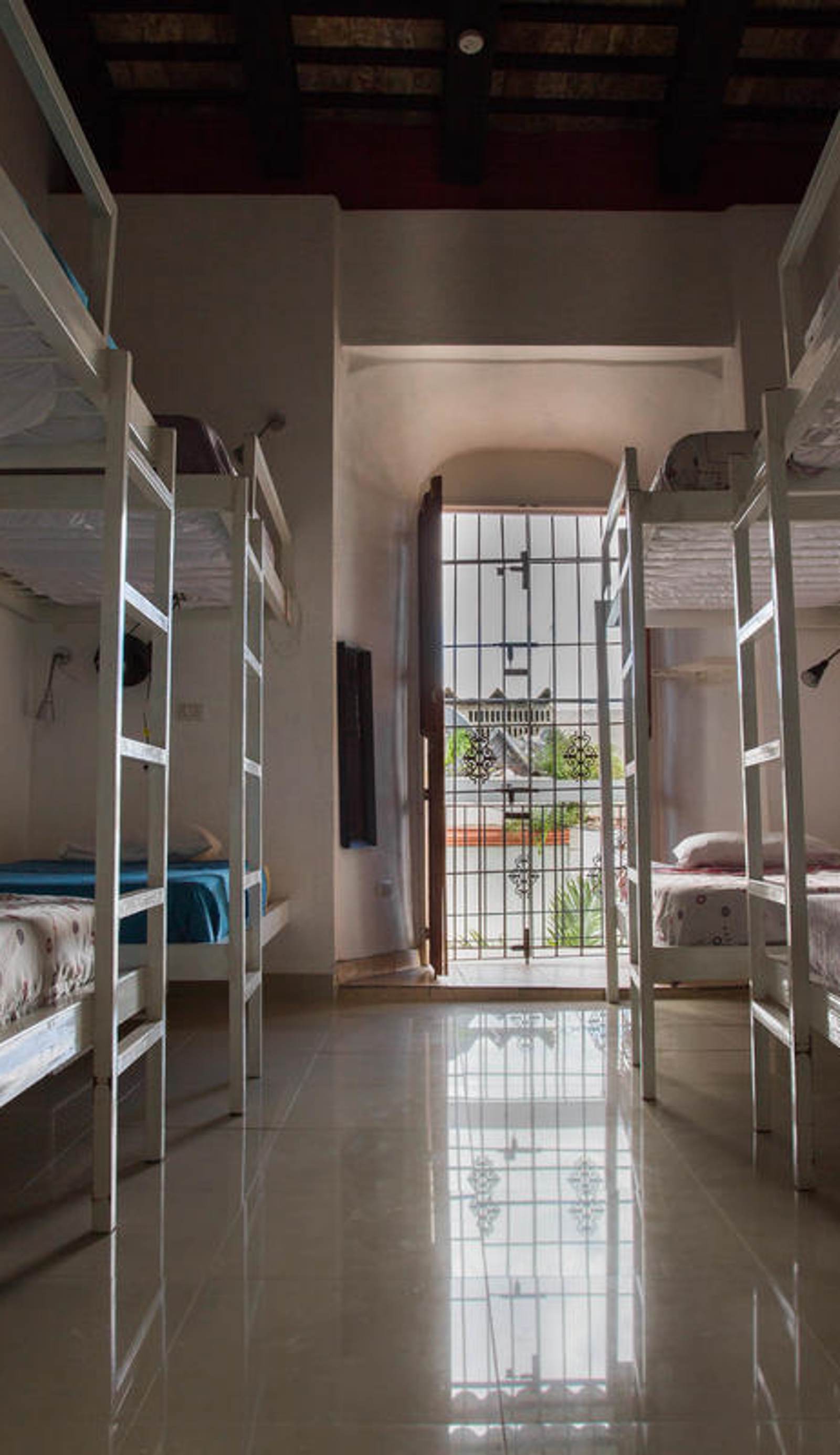 Island Life Hostel