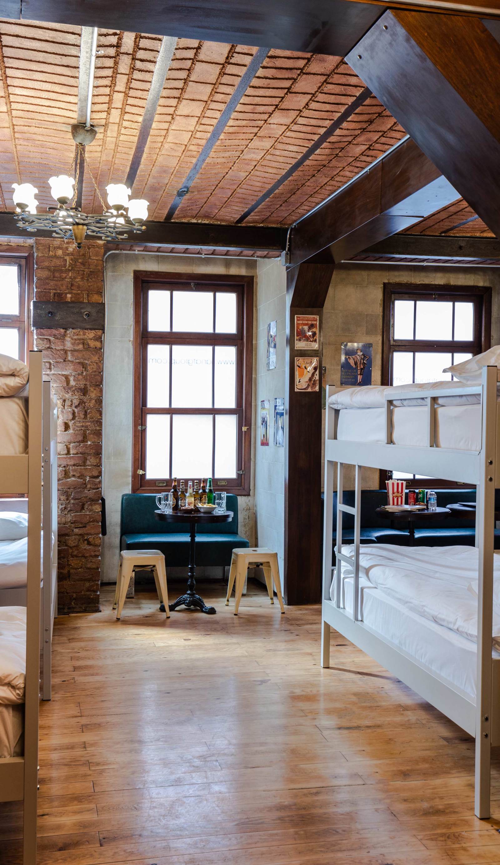Sanat Hostel & Caravan Taksim