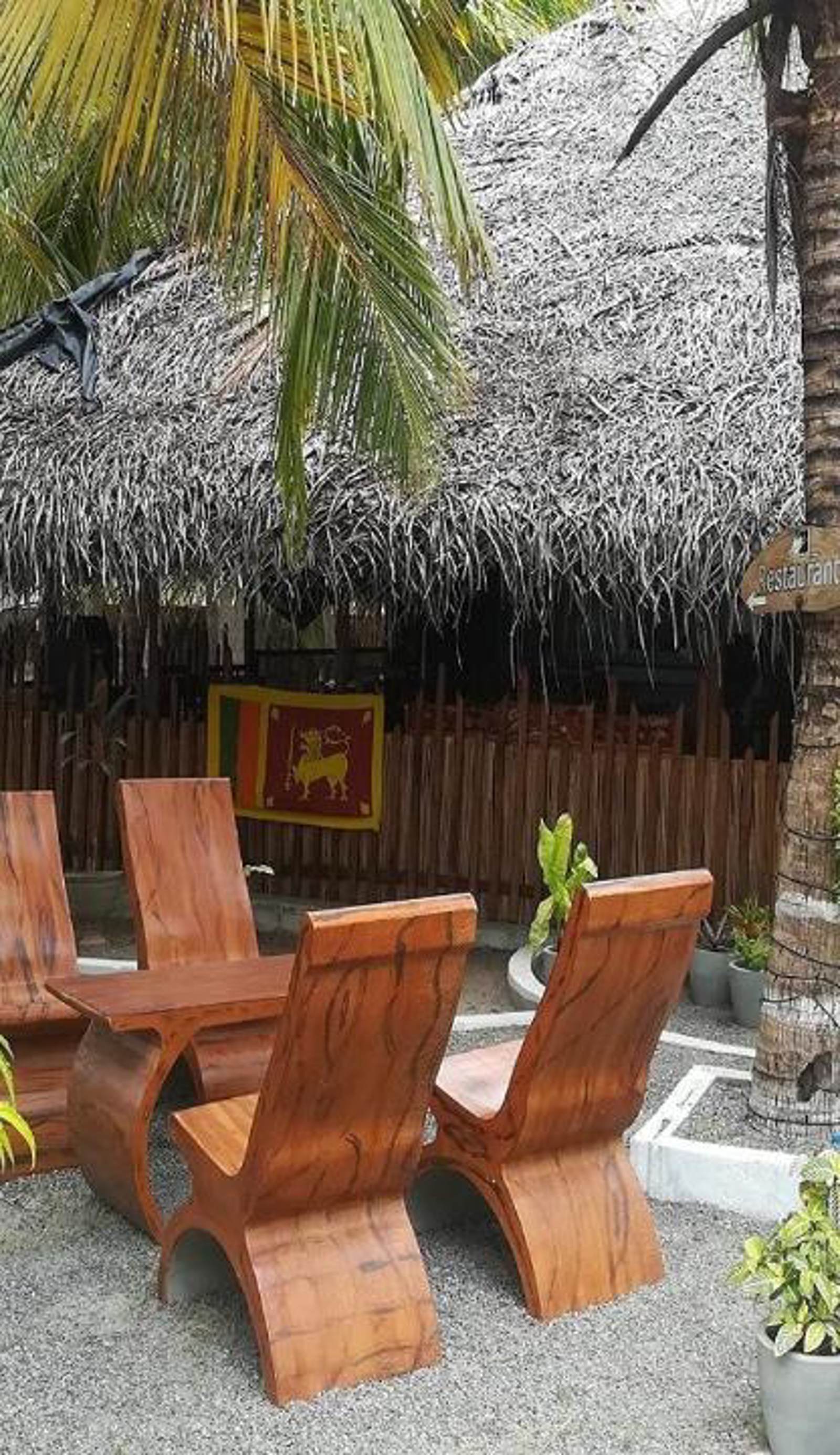 Kite Paradise Resort & Hostel