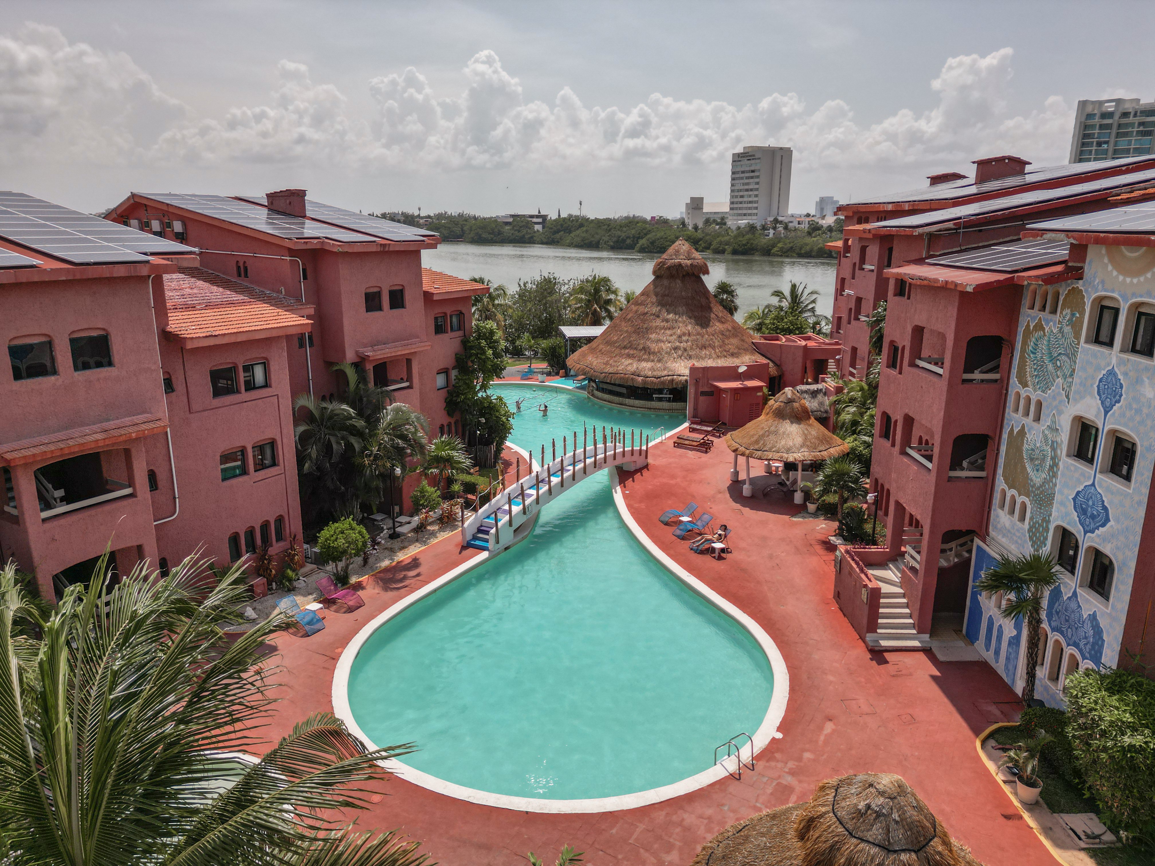 Nílu Cancún Zona Hotelera by Selina