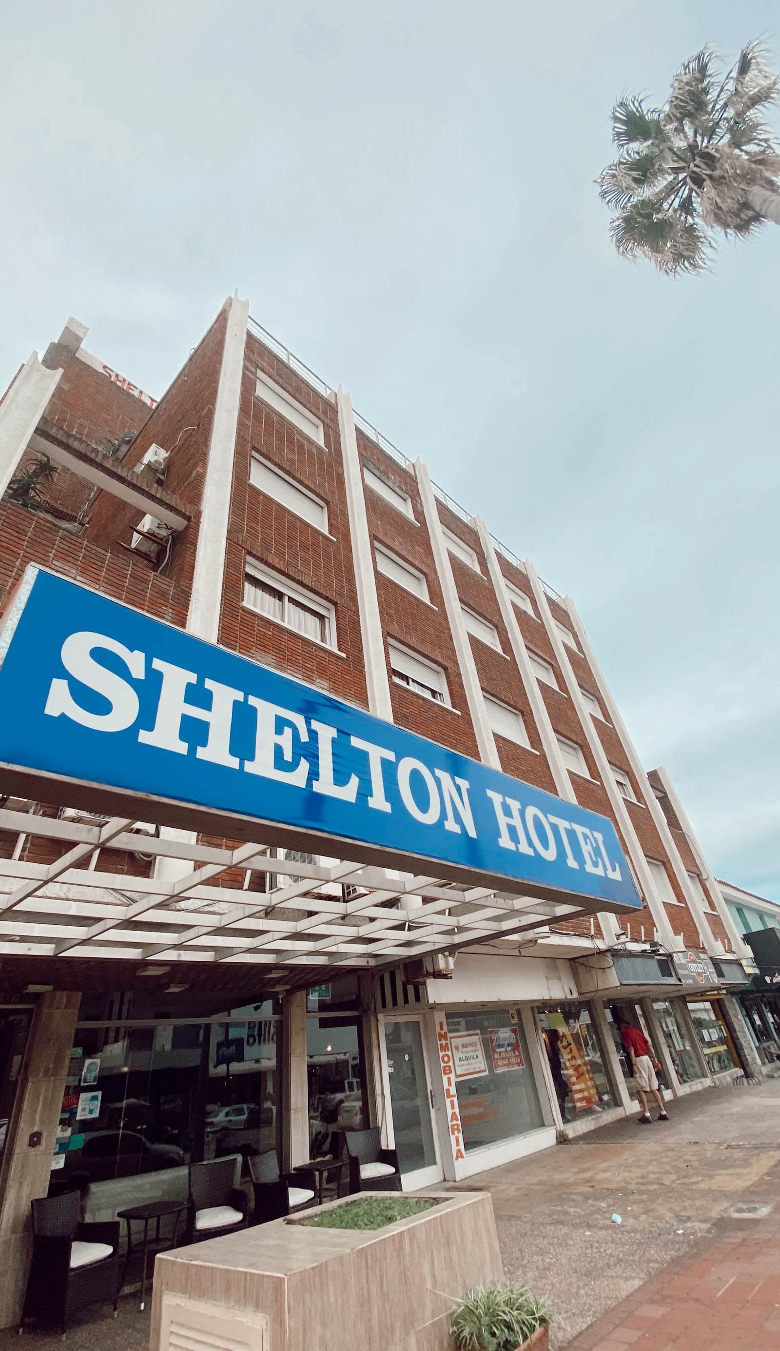 Shelton Hotel