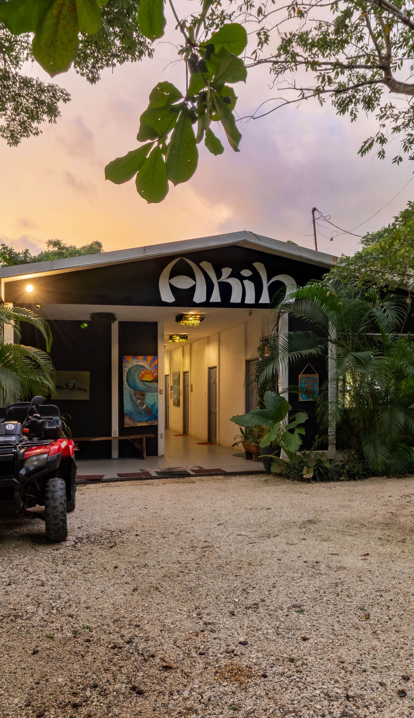 Akih Pods Hostel