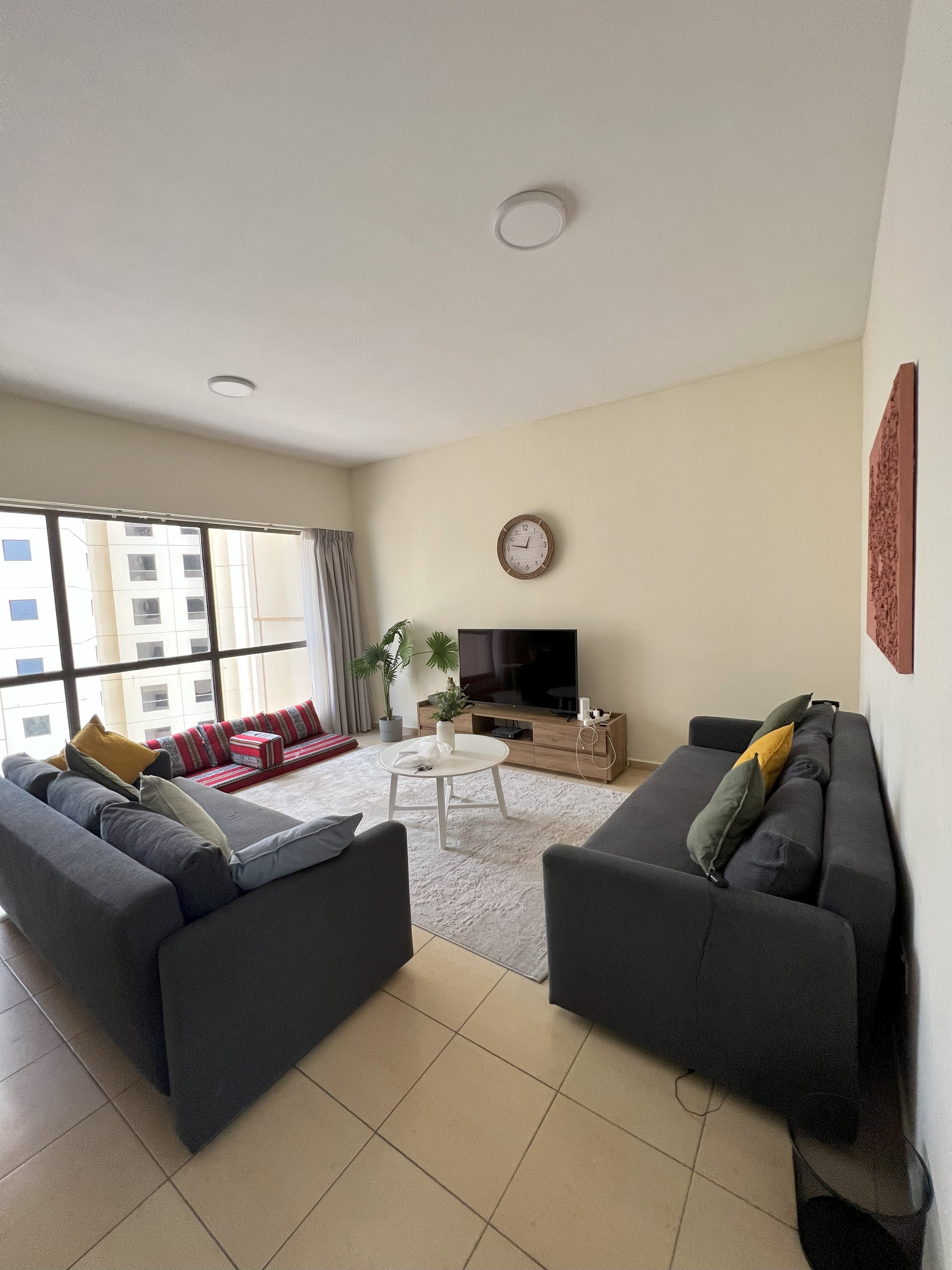 Robin House Hostel JBR