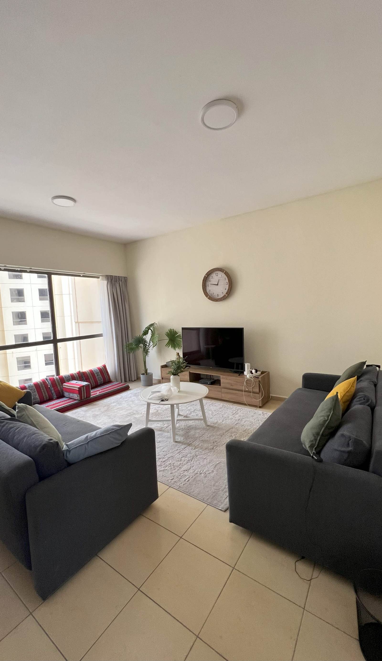 Robin House Hostel JBR