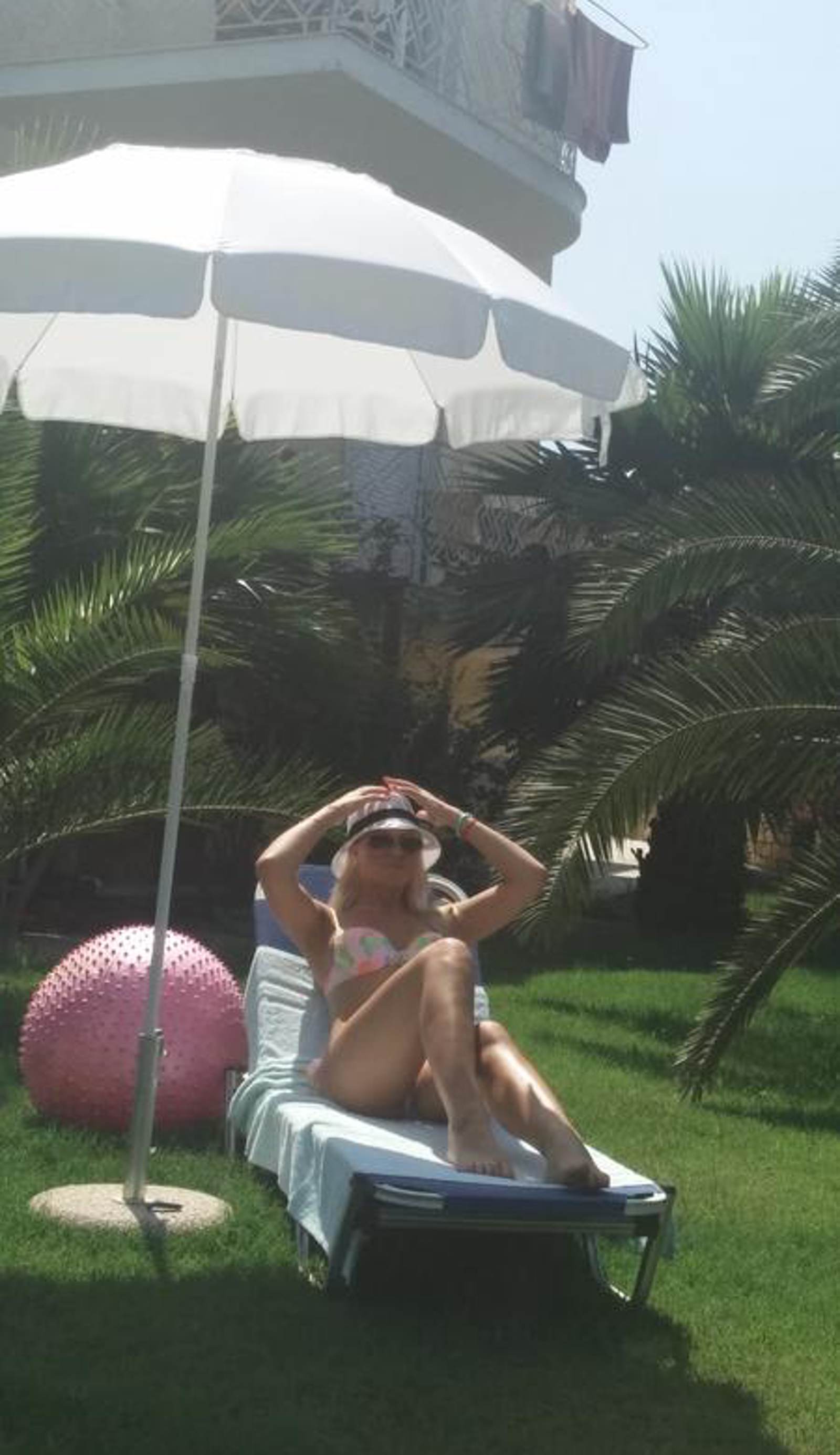Irida Resort Suites