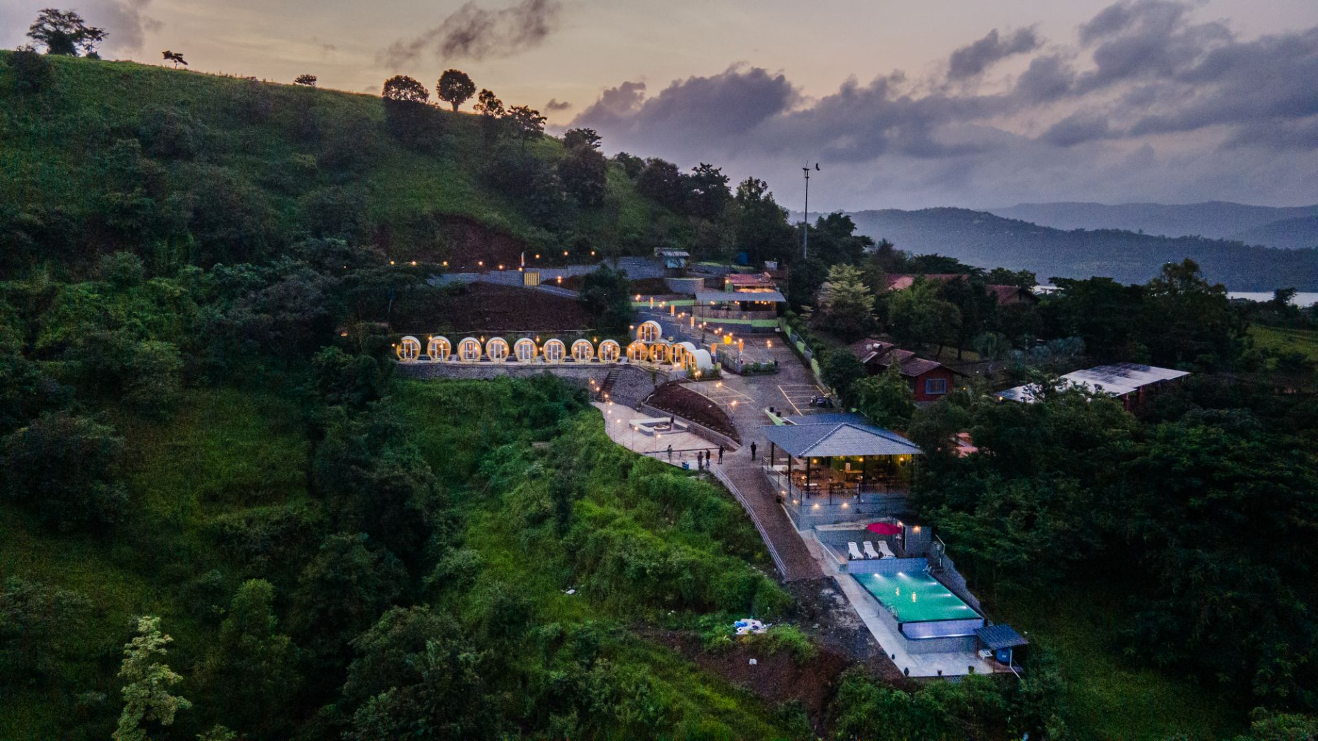 The Hosteller Panshet
