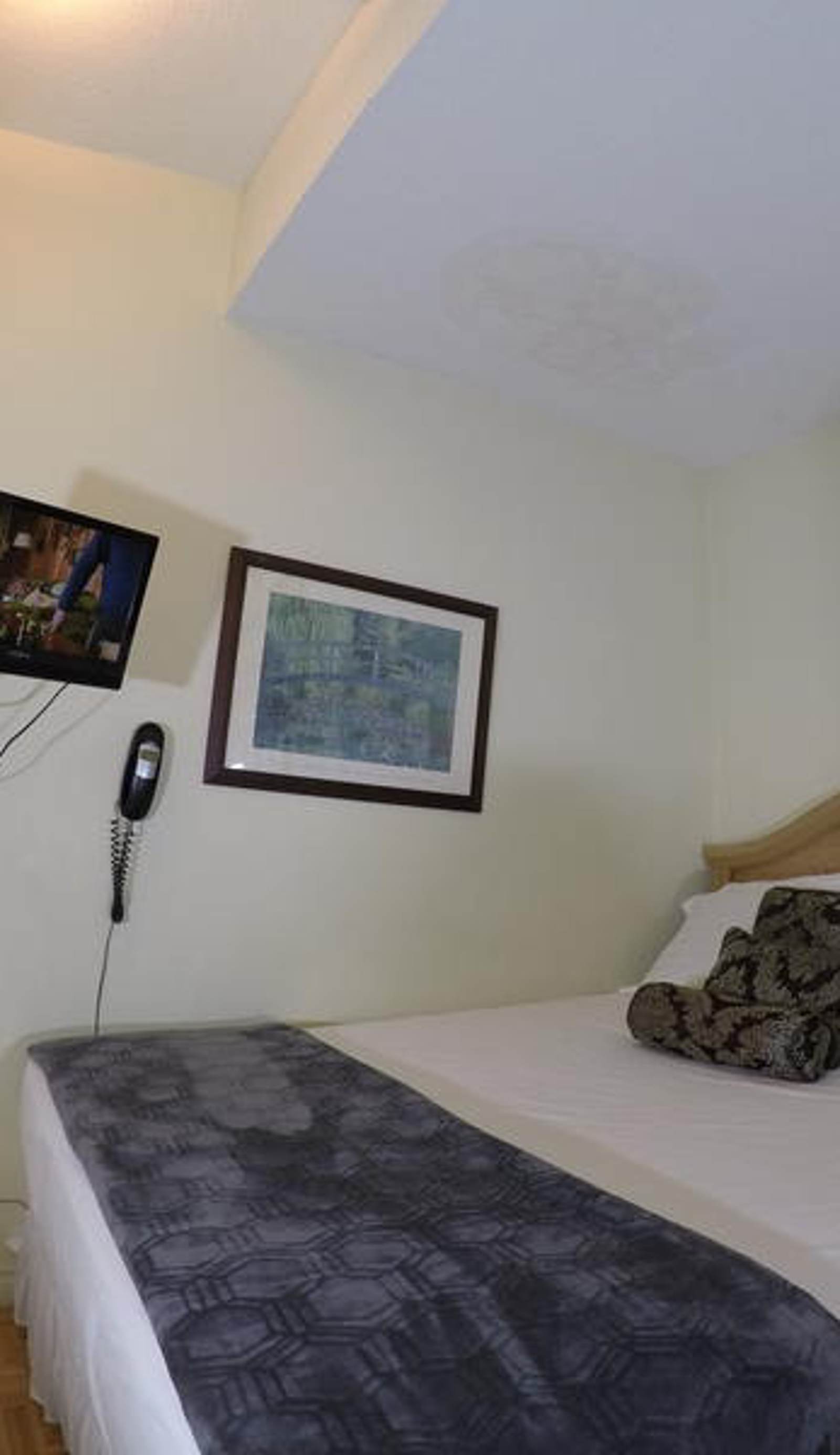 St. Lawrence Residences & Suites