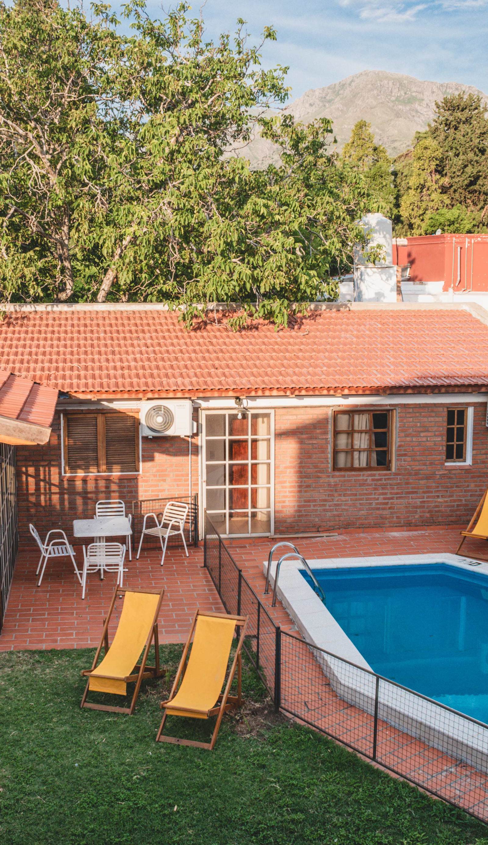 Hostel Falucho