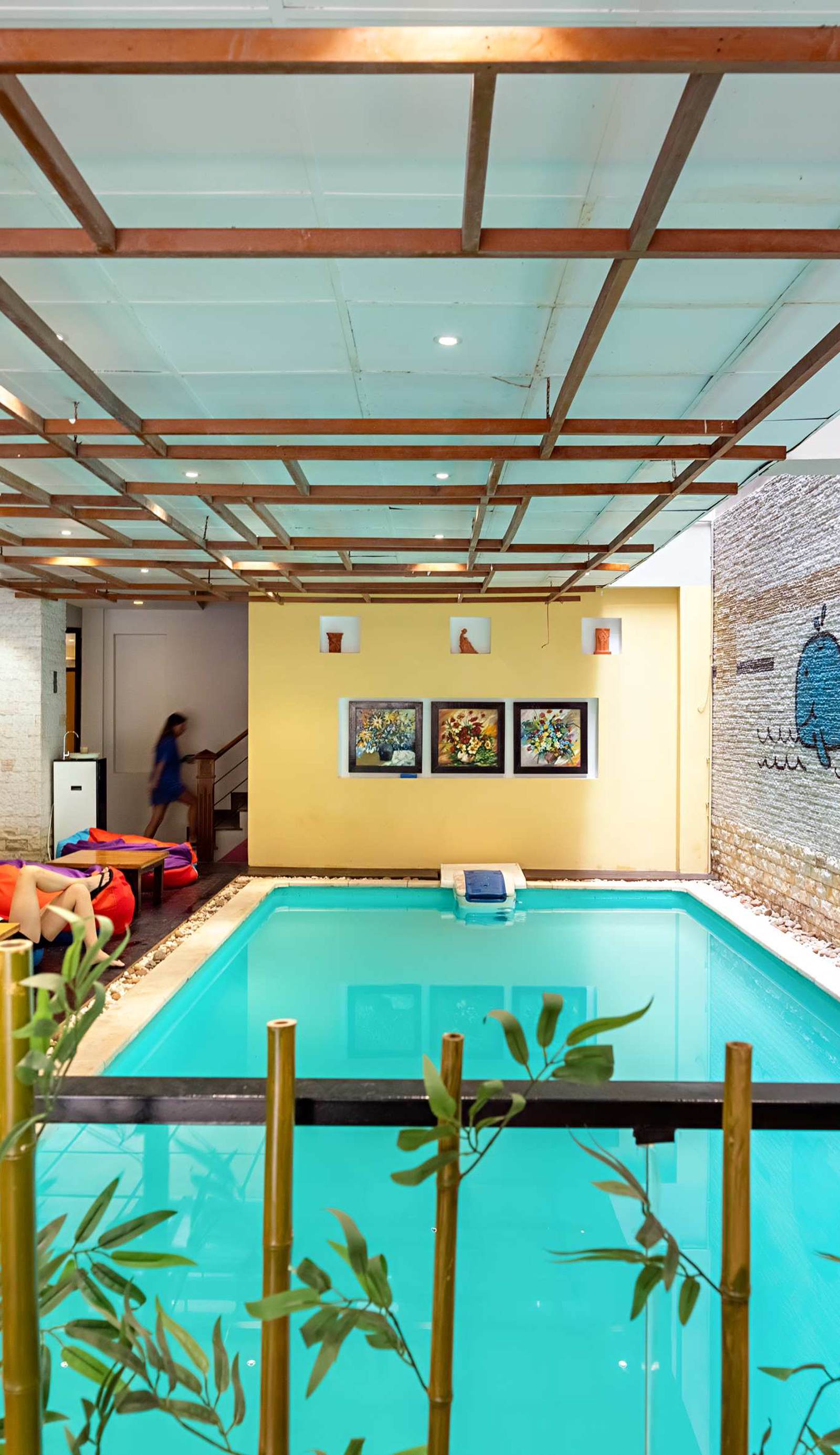 Harmony Old Town Hostel & Pool Bar