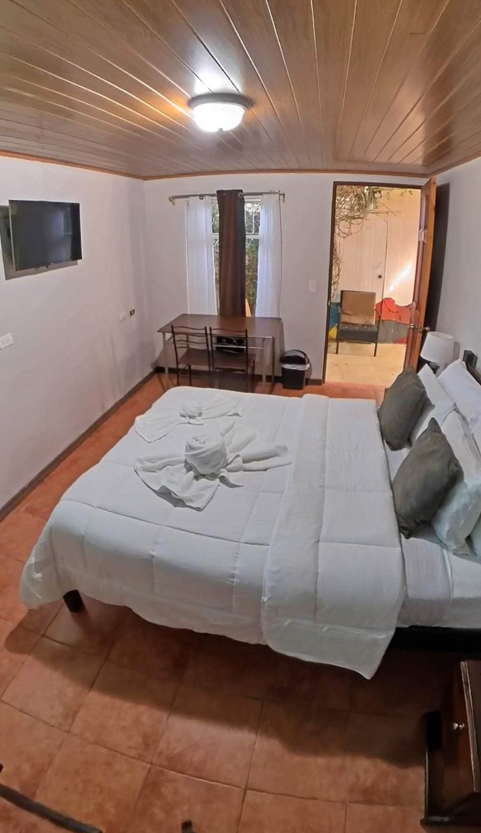 Casa Jungle Monteverde Bed & Breaskfast