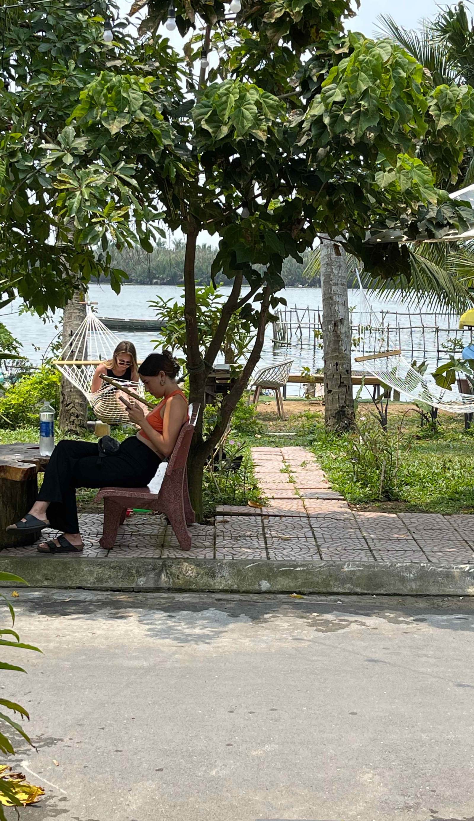 Coral Riverside:Where the river meets the sea