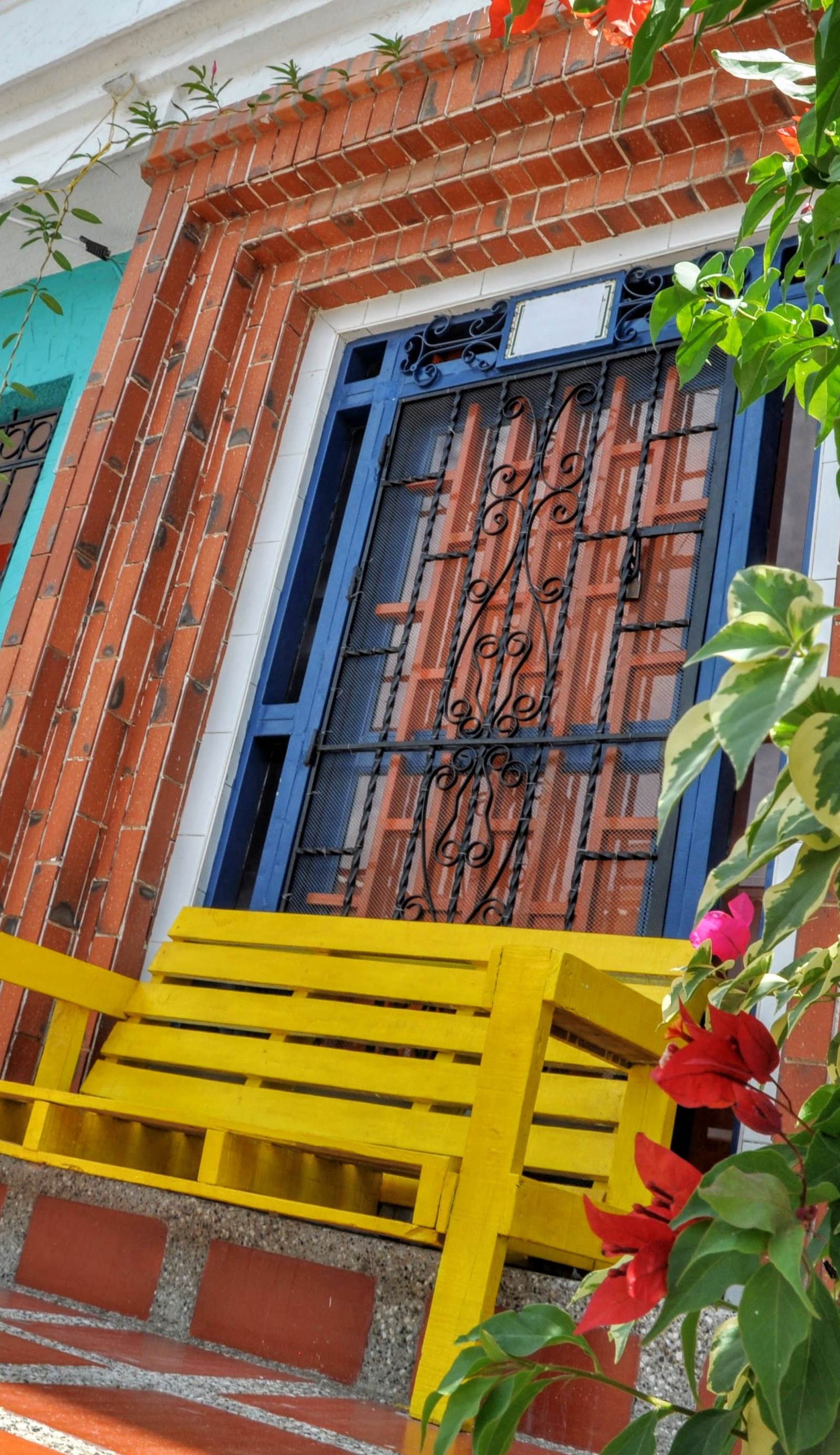 Bona Vida Apartments
