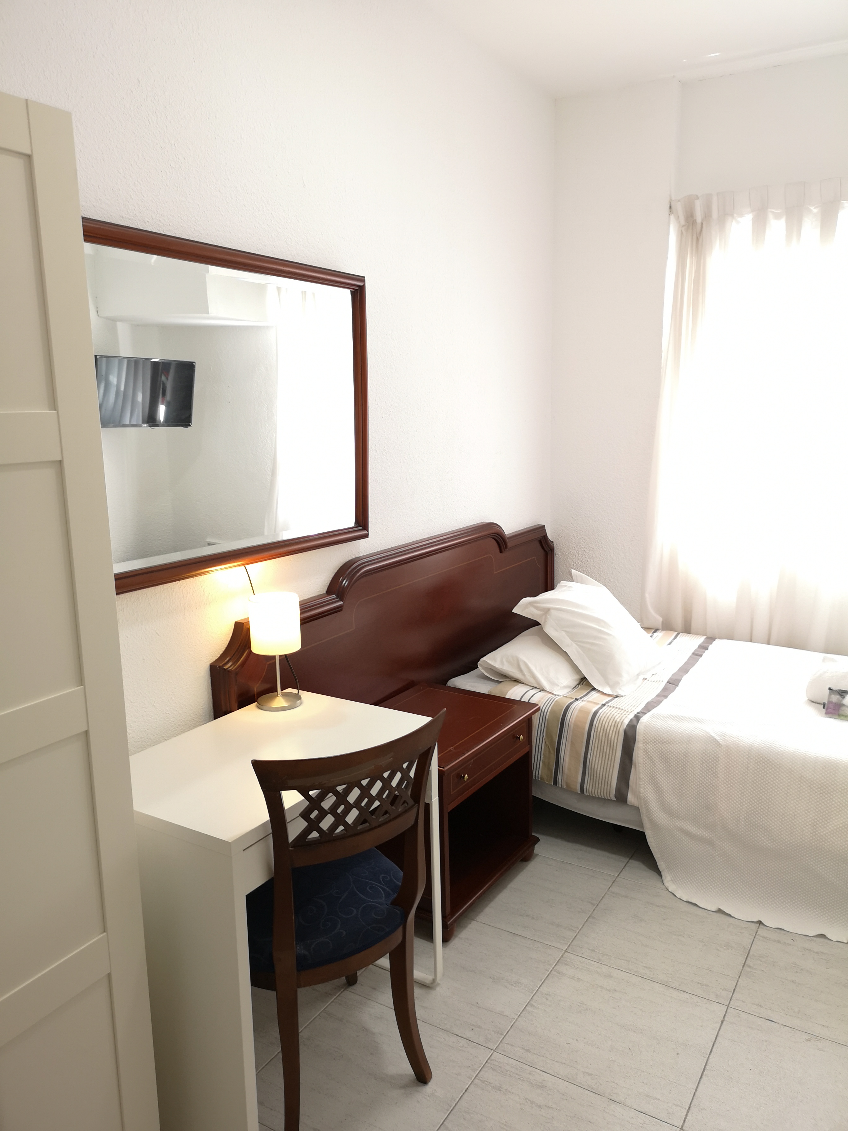 Hotel Montaña Lavapies S.R.L