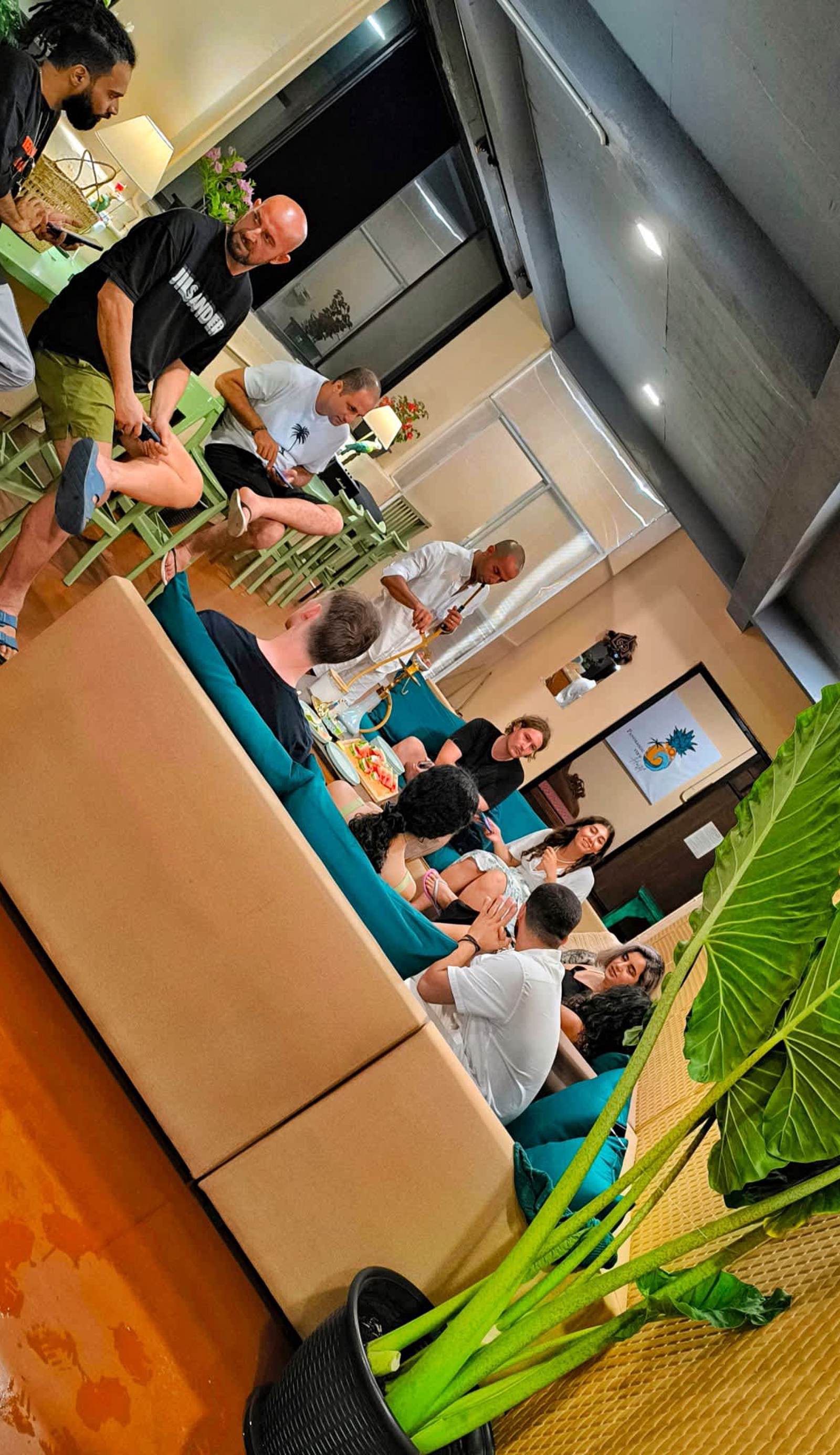 Penthouse Hostel Mirissa