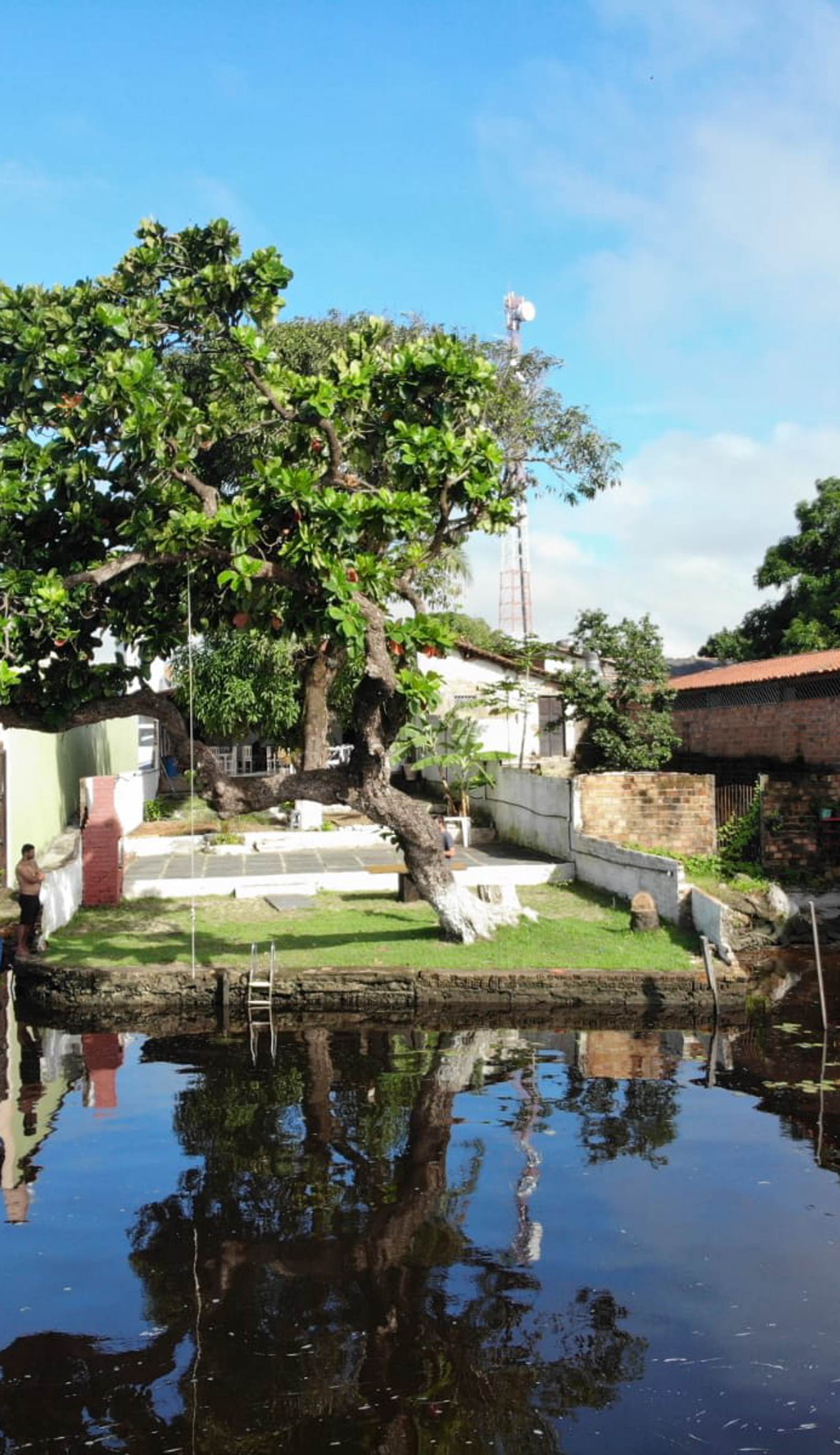 Casa do Professor Hostel