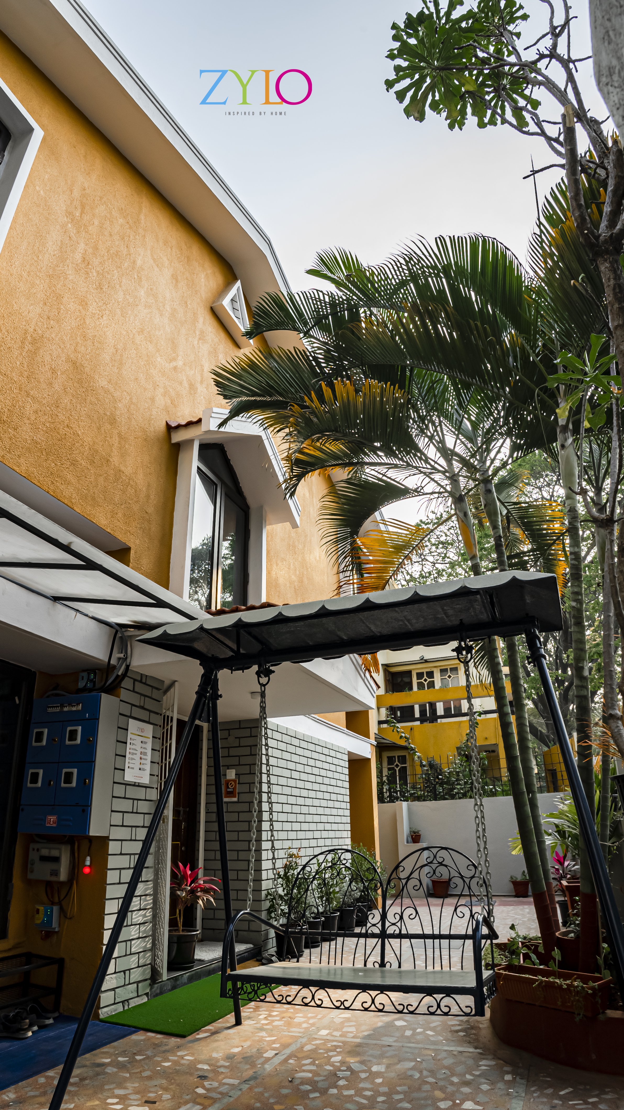 Zylo Hostel