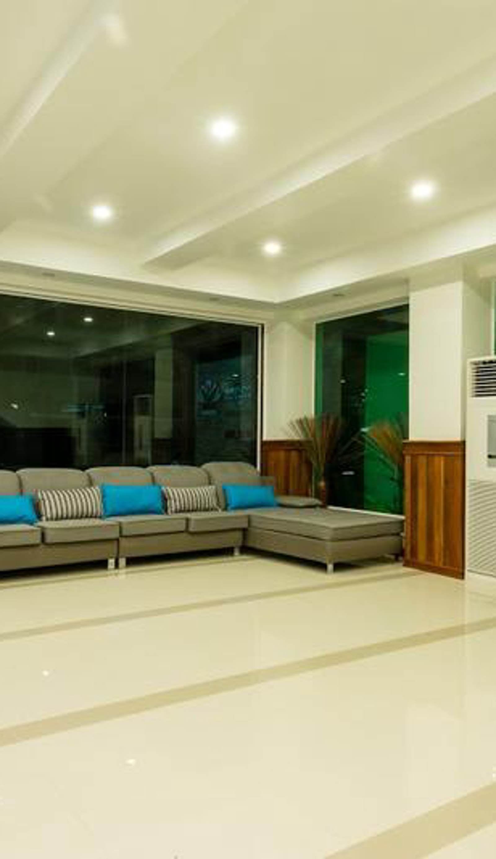 Relax Hotel