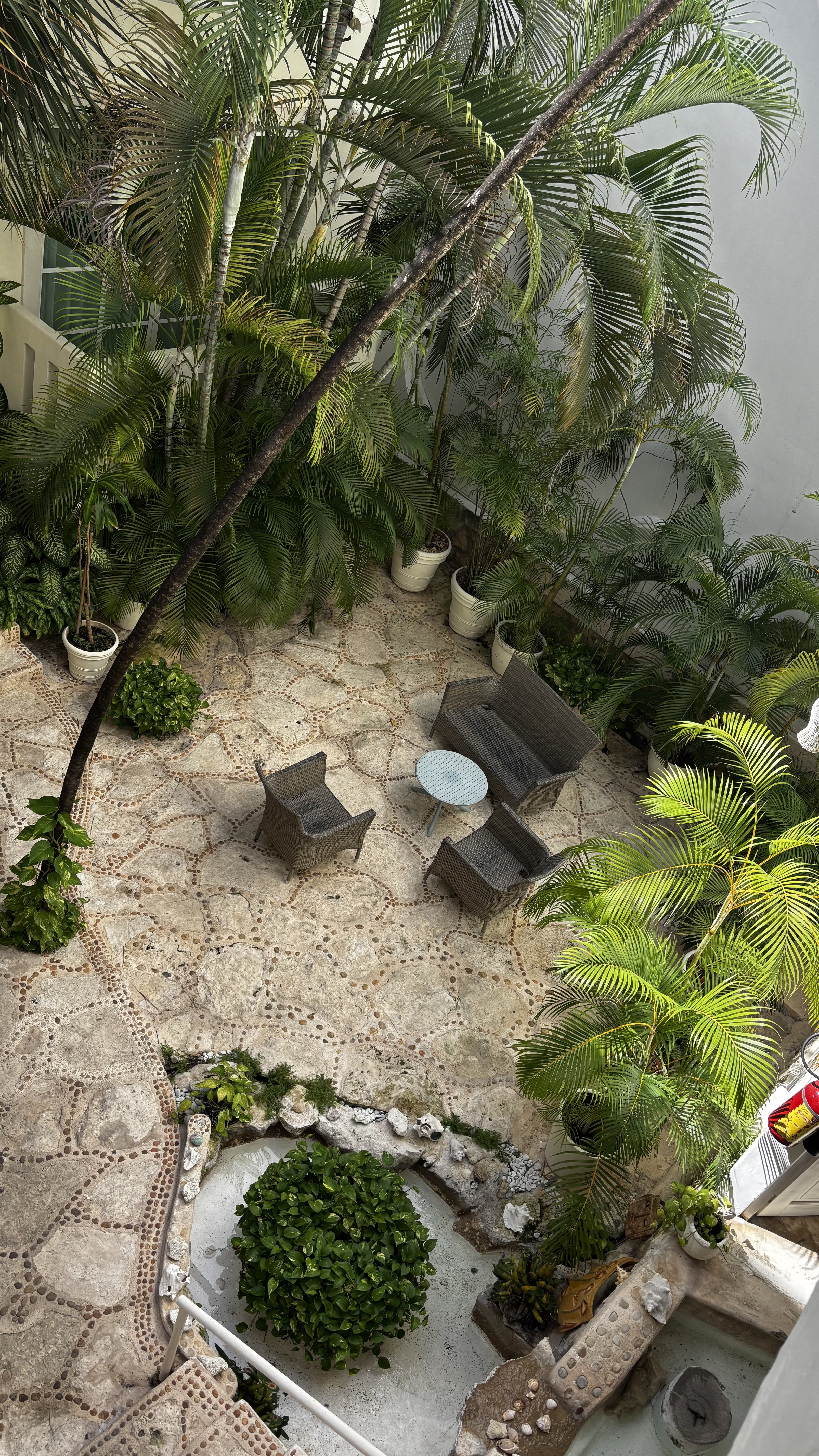 Coco Rio Hotel