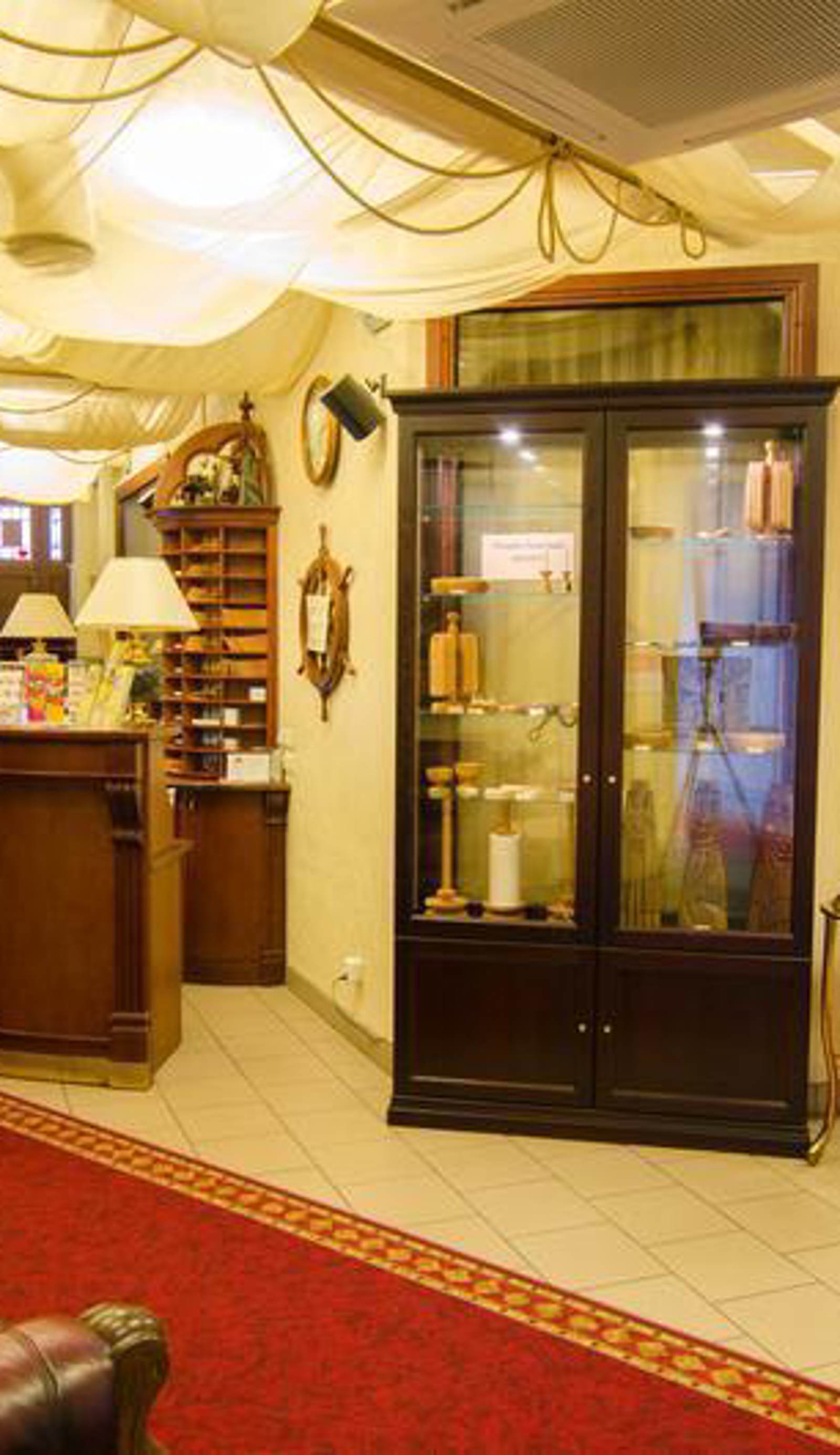 Monte Kristo Hotel