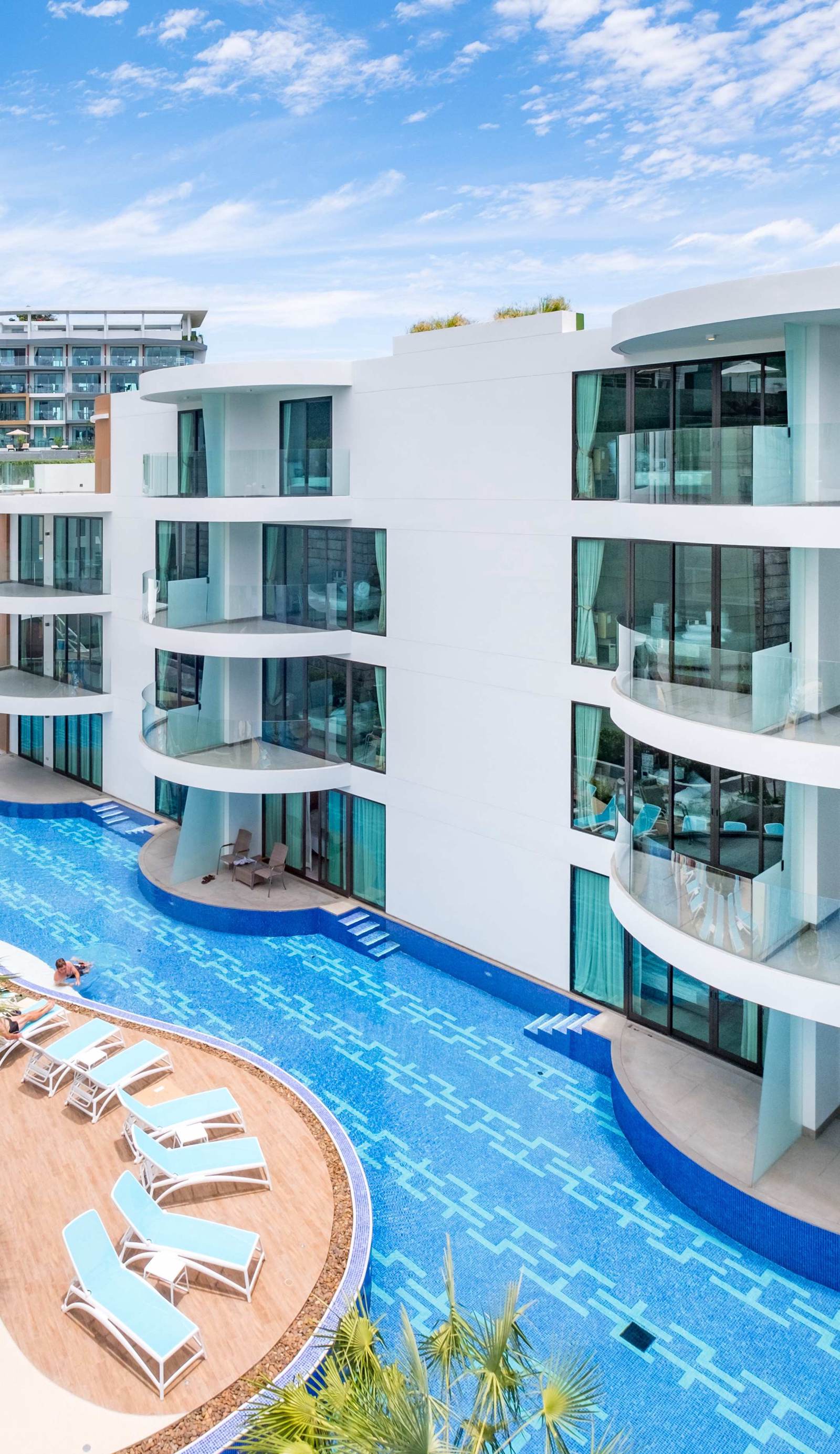 Absolute Twin Sands Resort & Spa