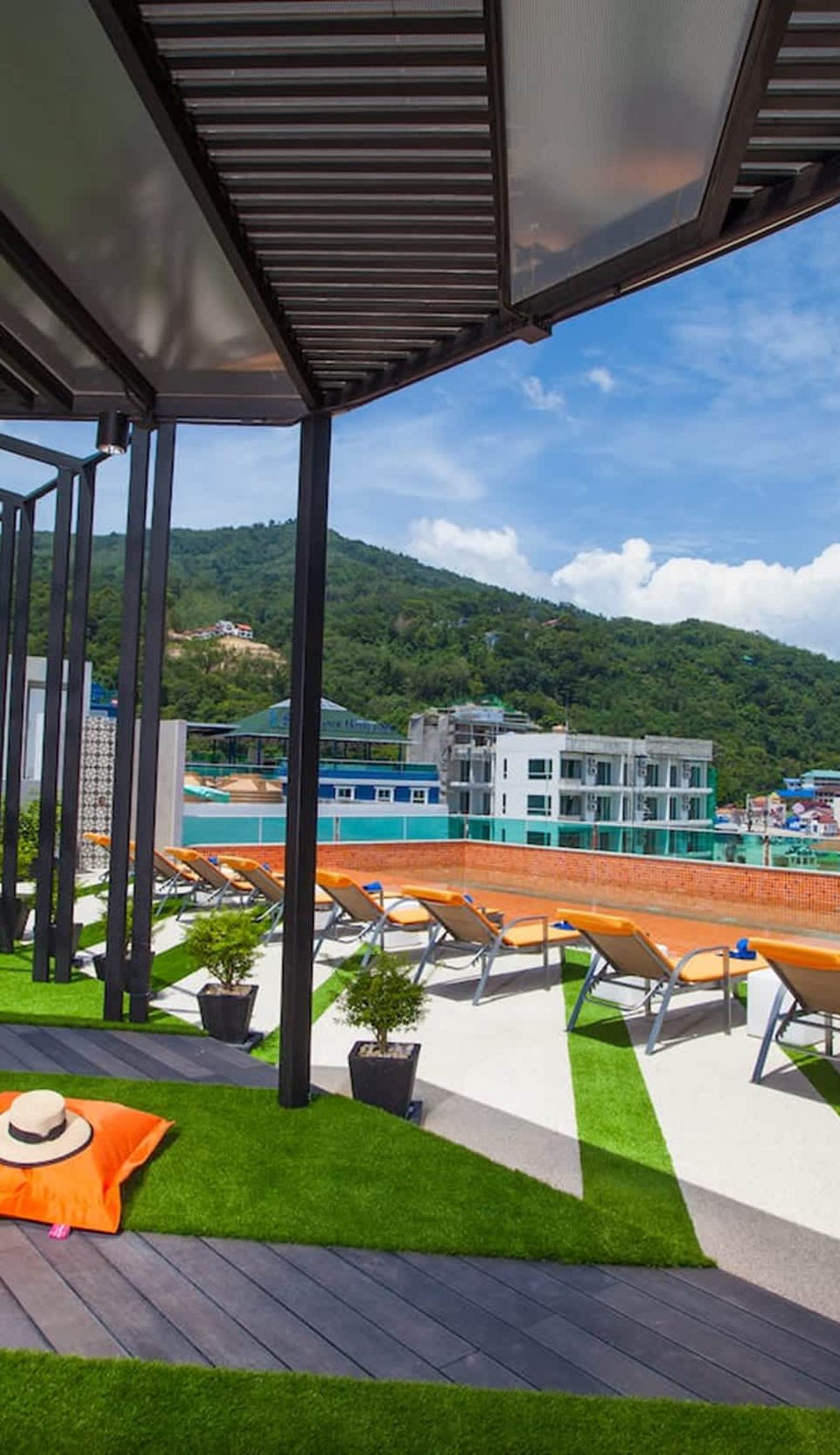 The Crib Patong