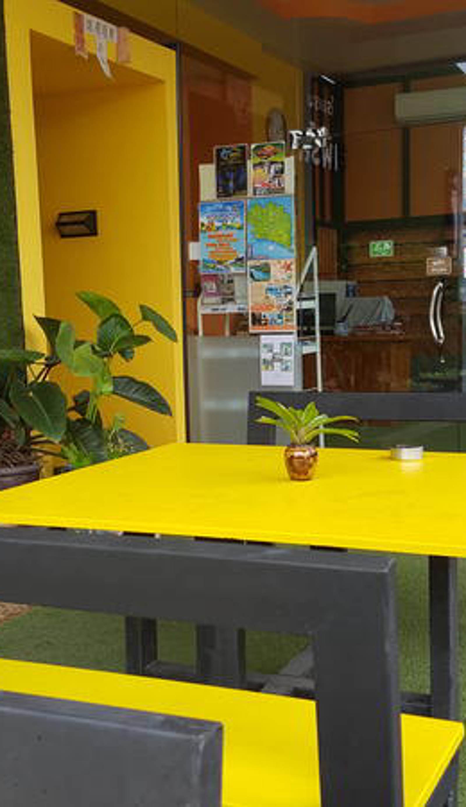 First and Frang Hotel