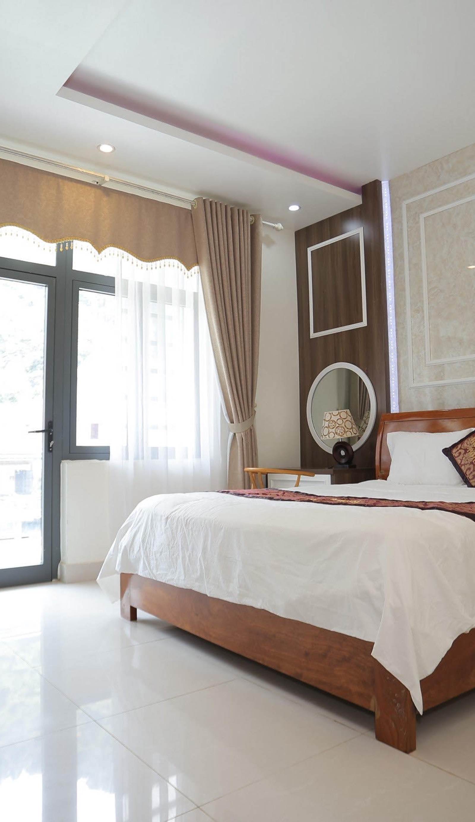 Phong Nha Jasmine Hostel & Roof Top Bar