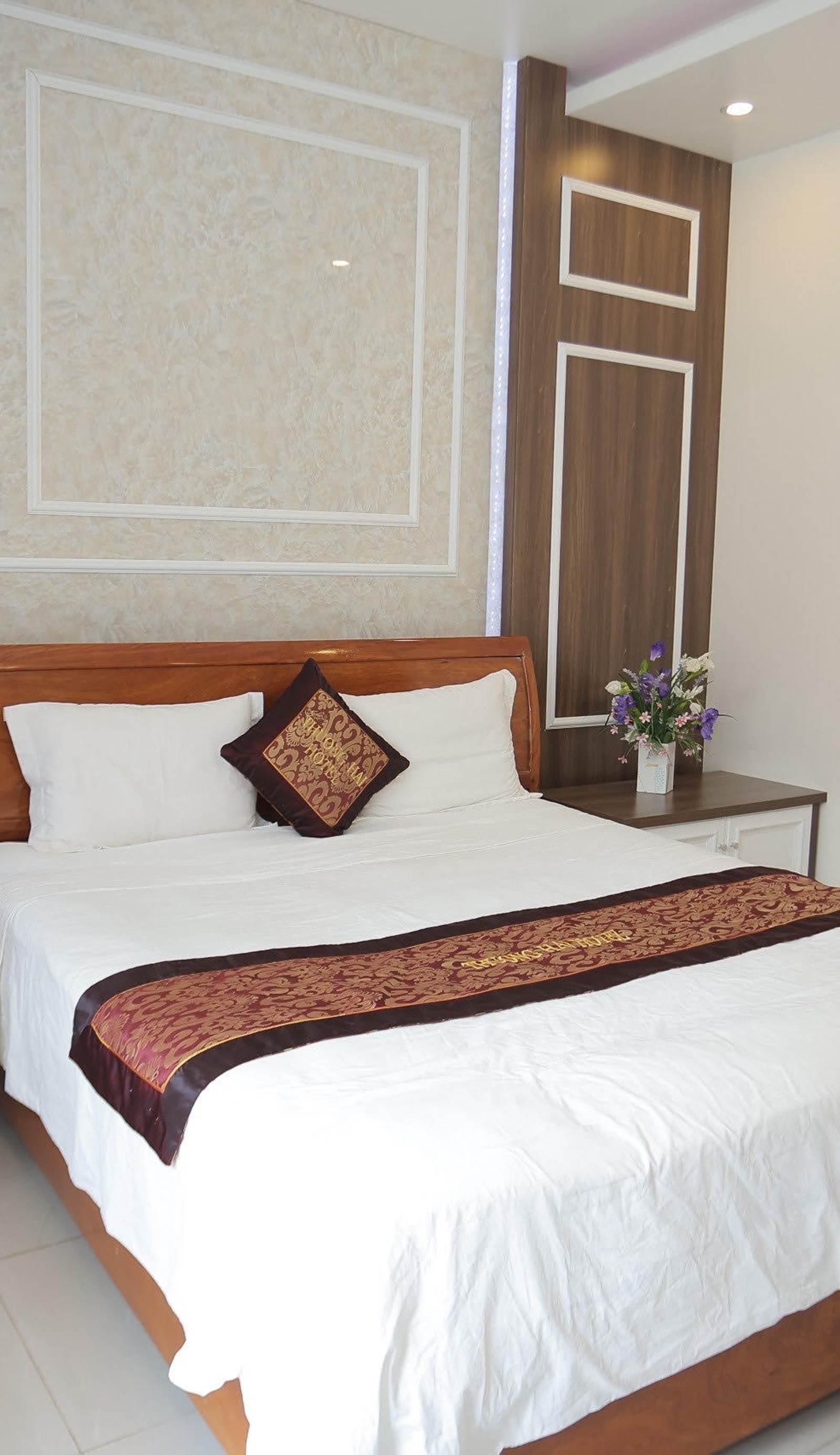 Phong Nha Jasmine Hostel & Roof Top Bar