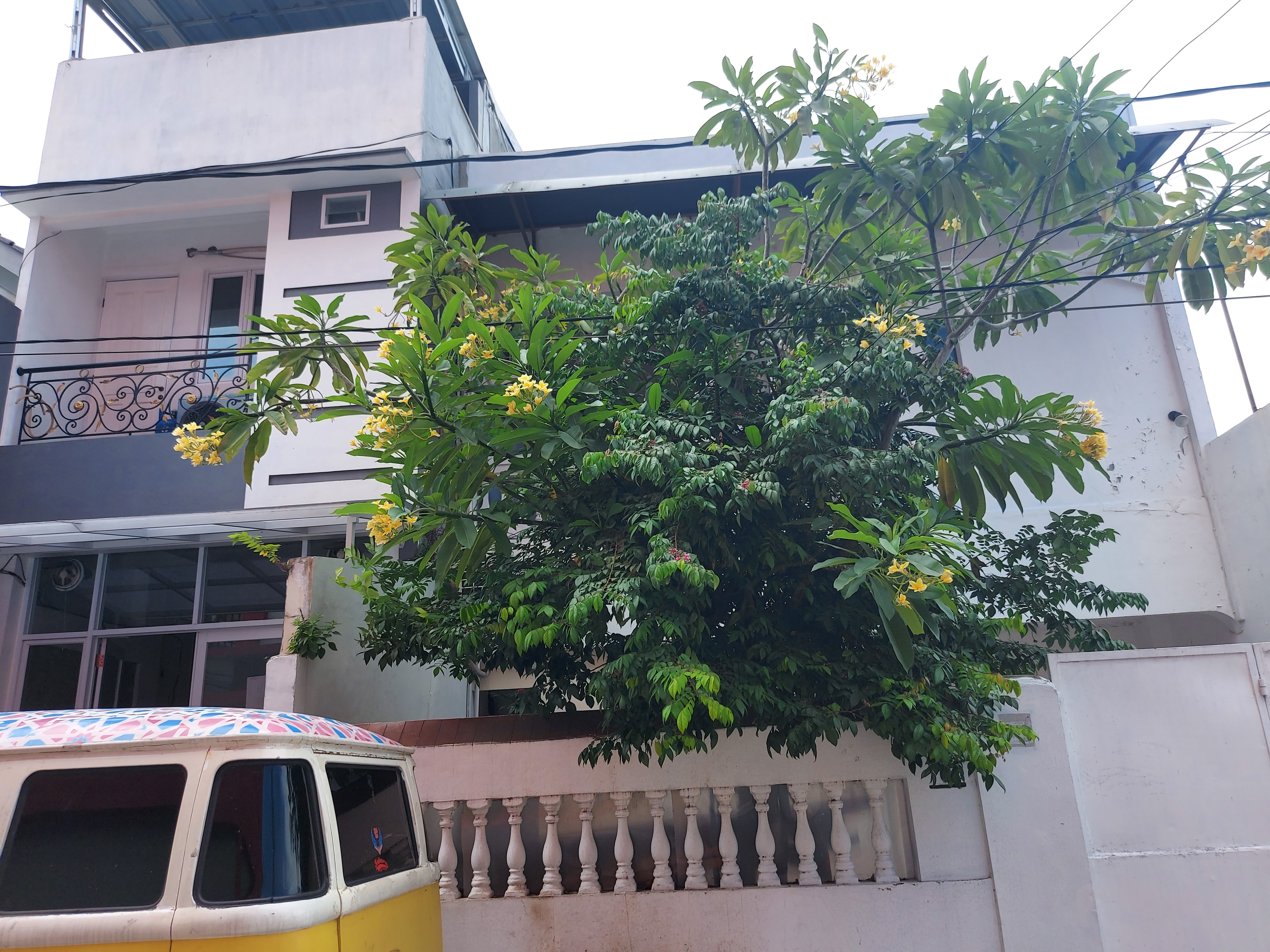 Eiffel Residence Cideng