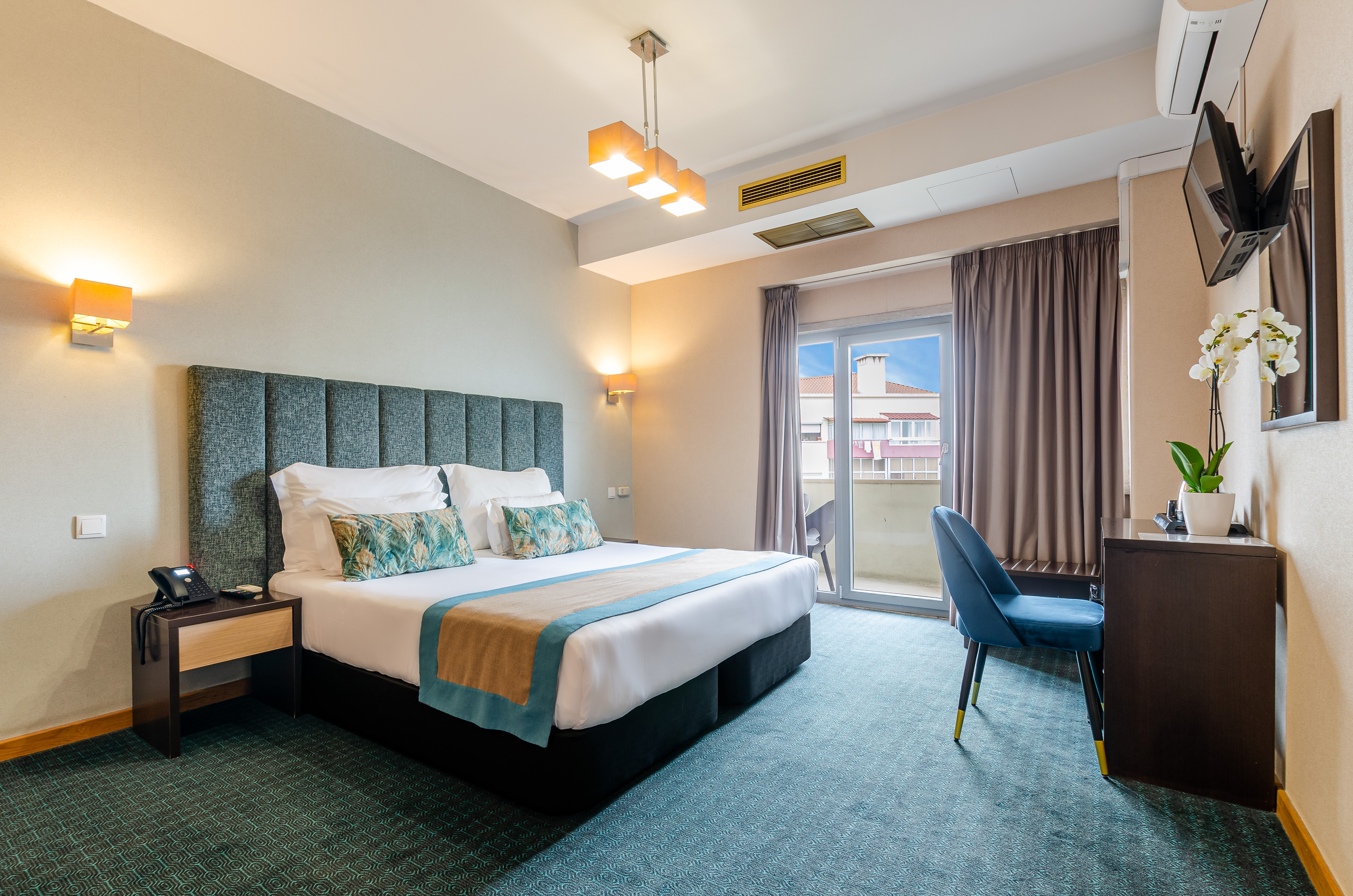 Hotel DAH  Dom Afonso Henriques