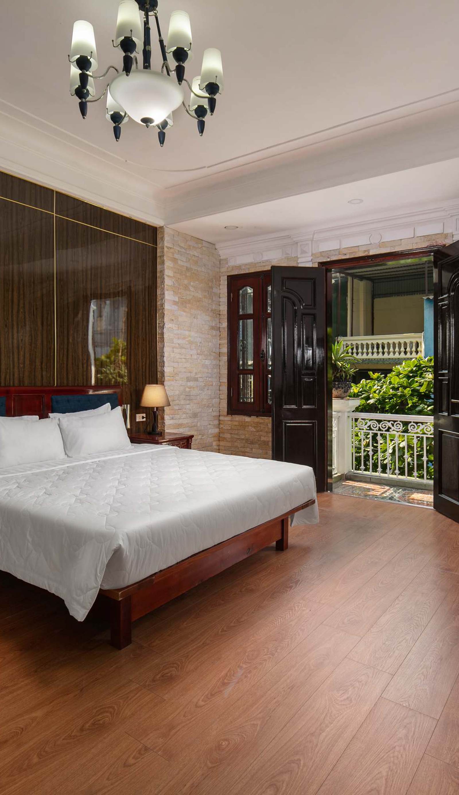 Little Hanoi Diamond