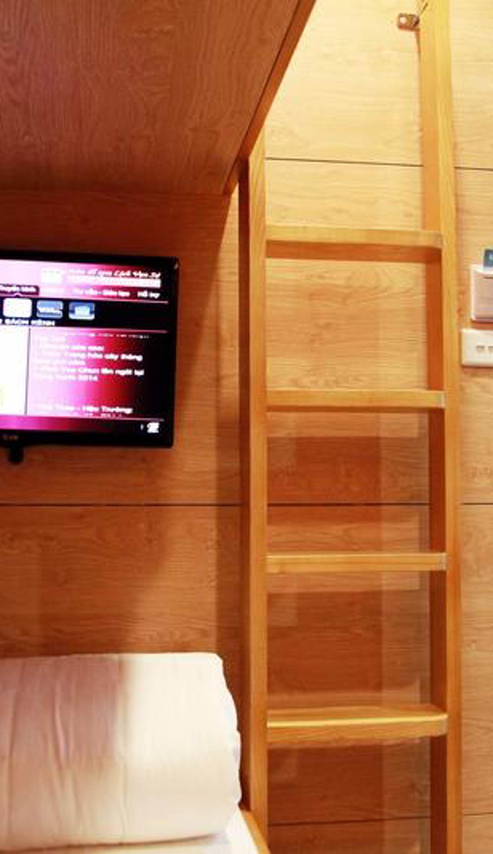 VATC Sleep Pod Terminal 1