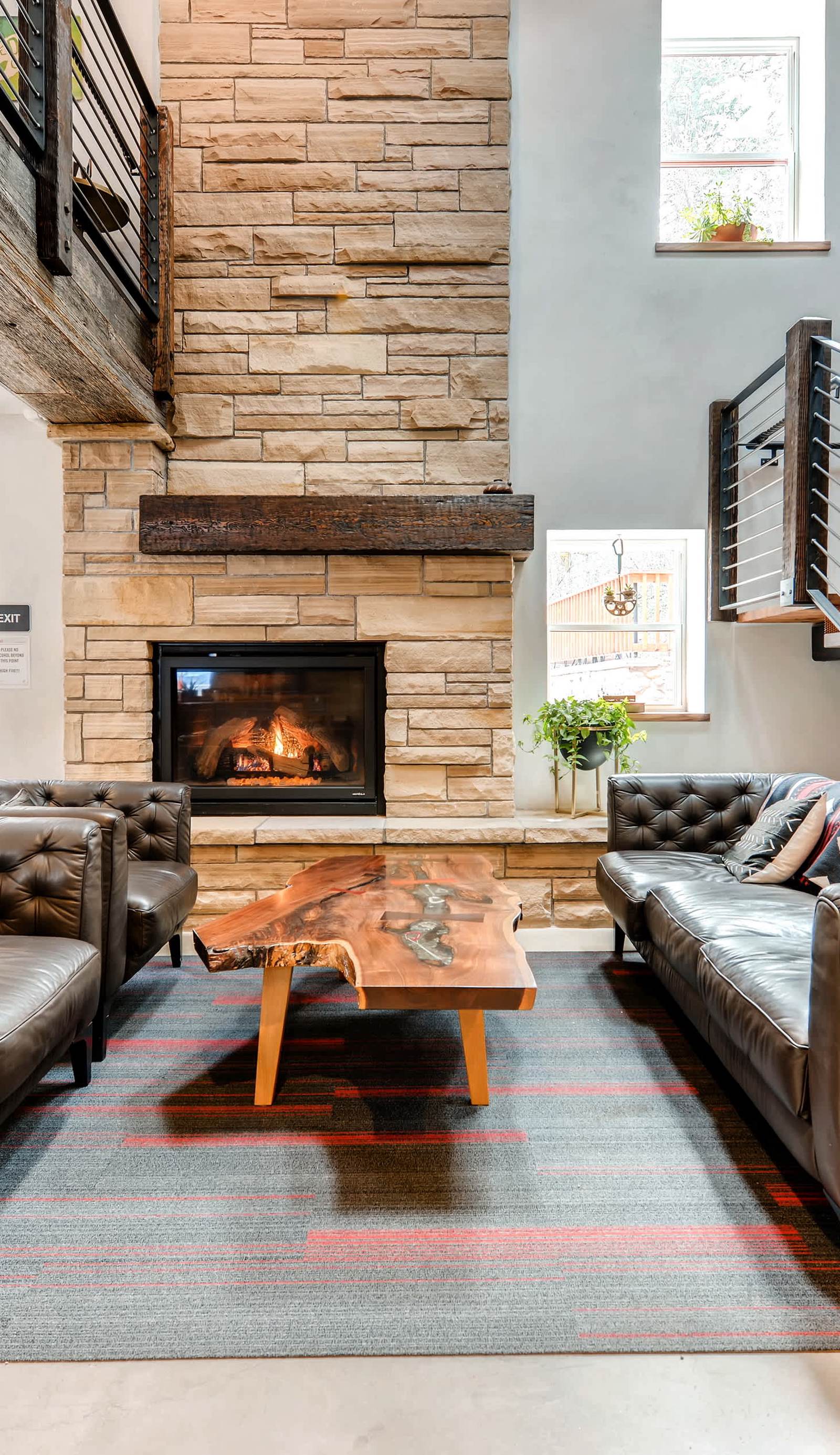 Boulder Adventure Lodge