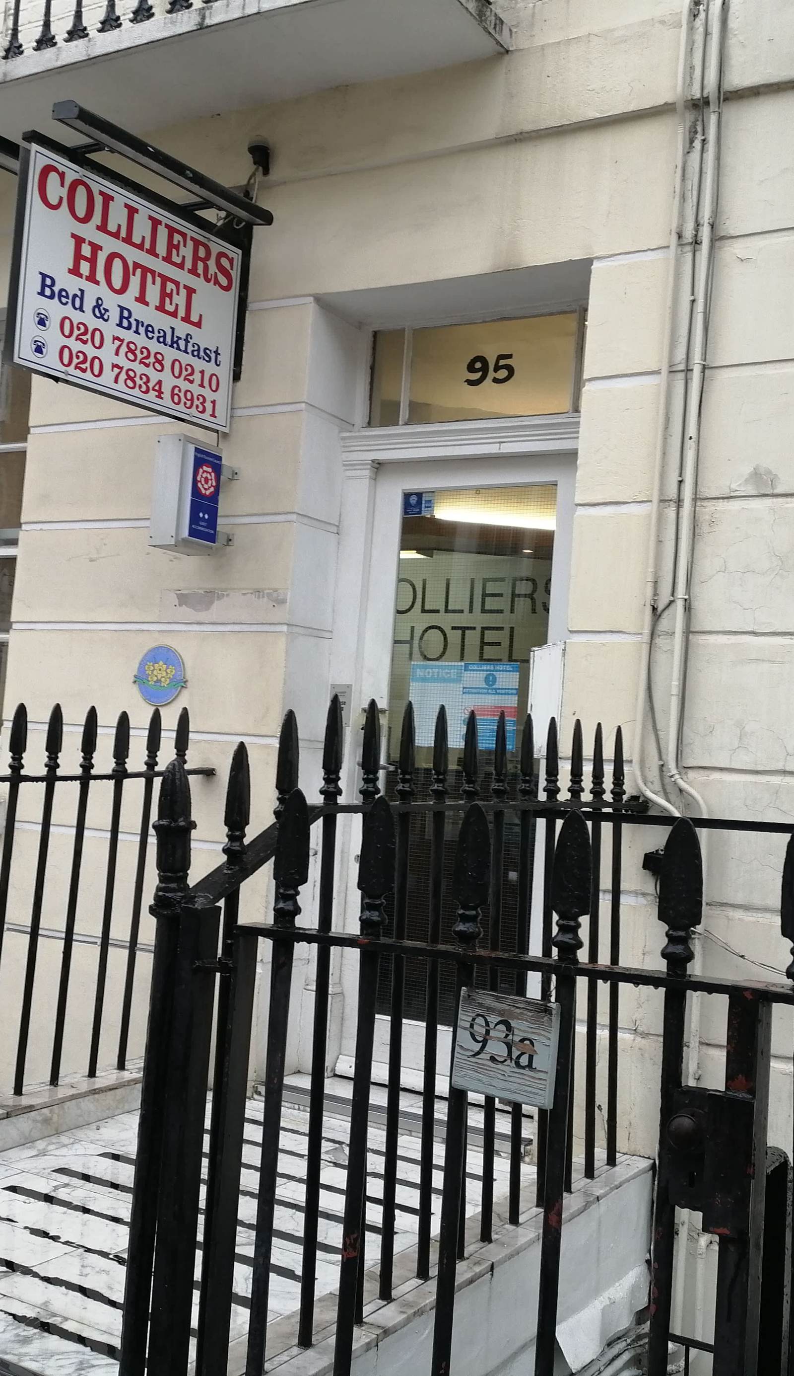 Colliers Hotel