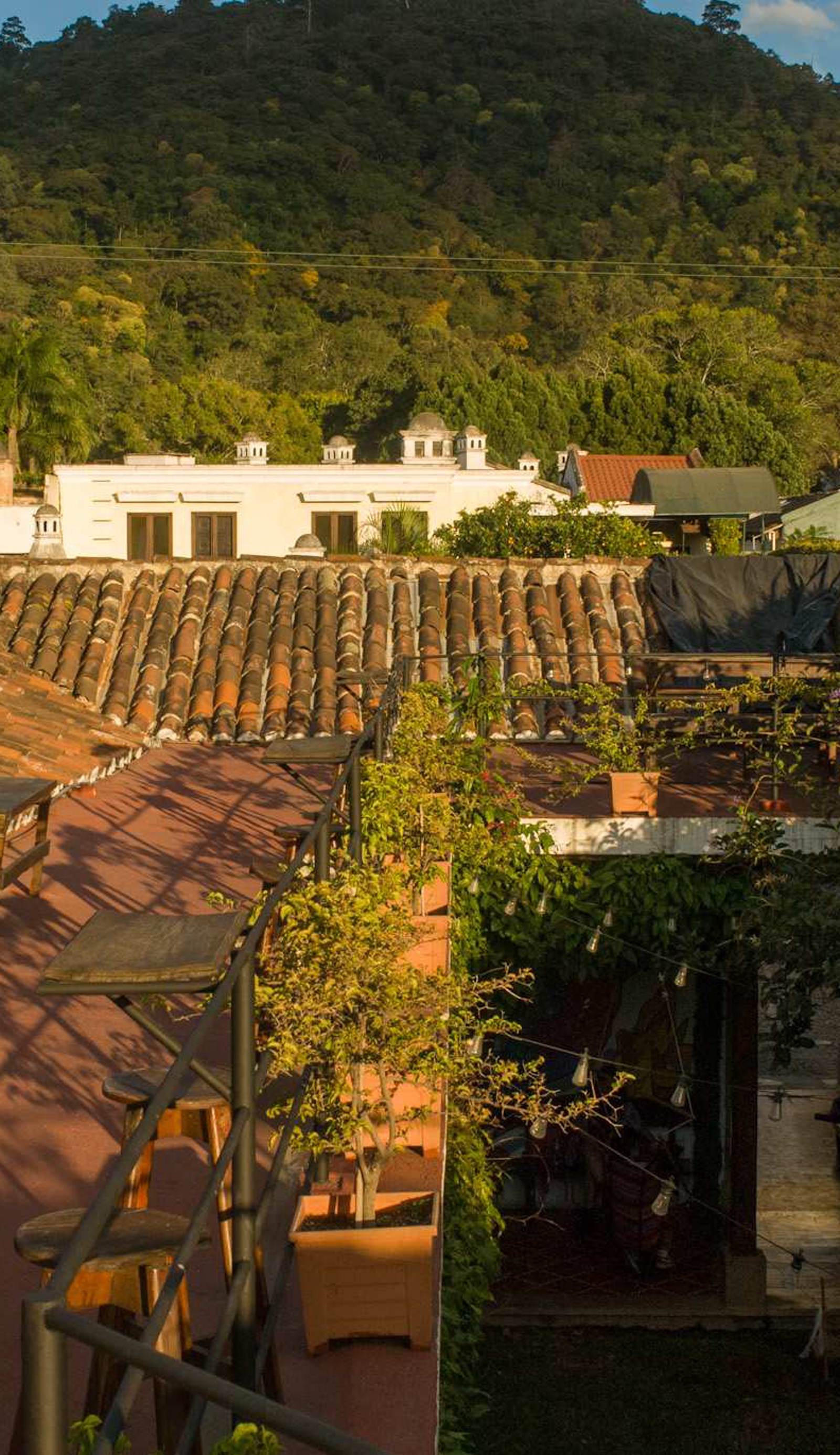 Tzunun Hostel