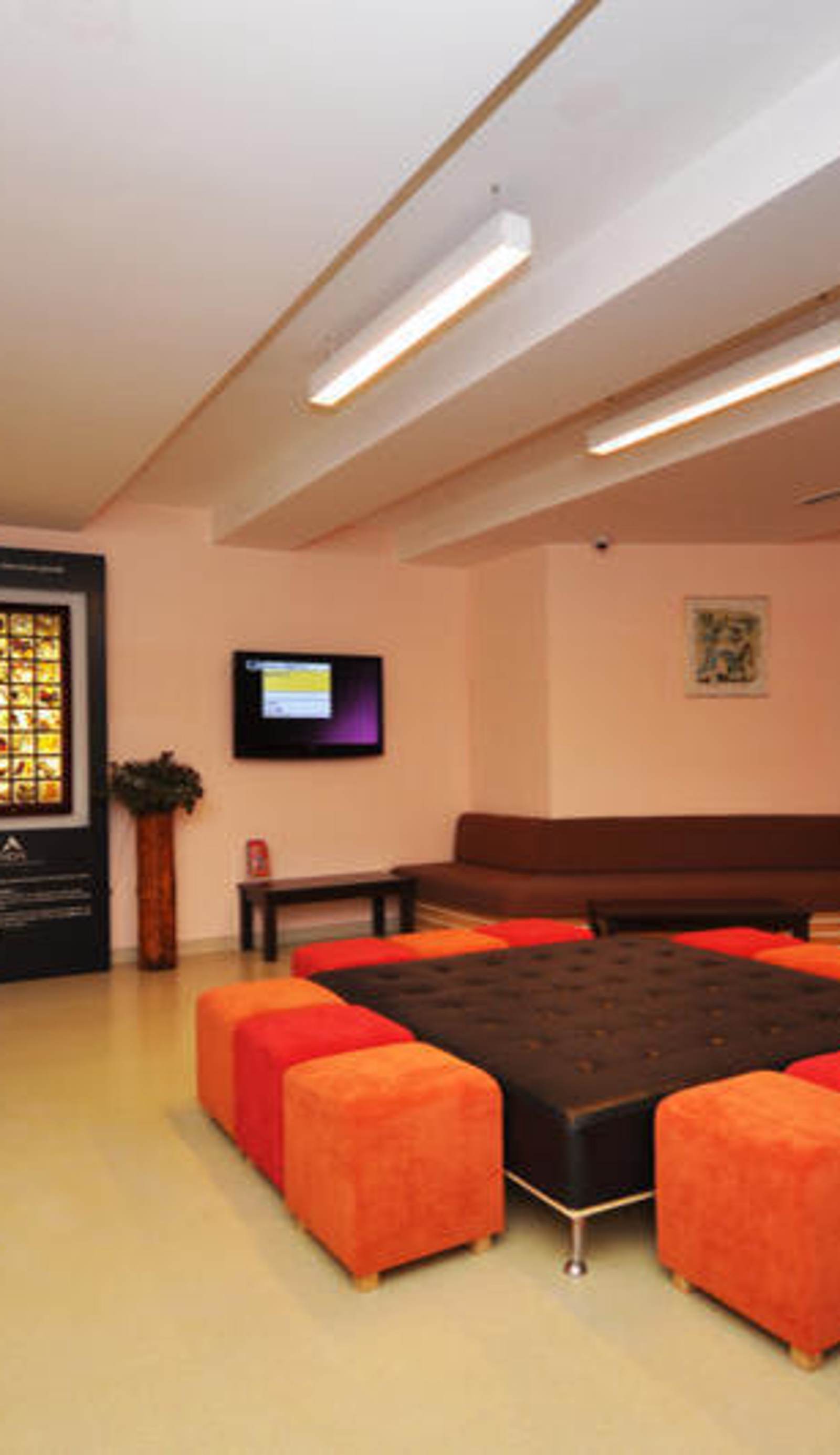 Han Hostel Airport North
