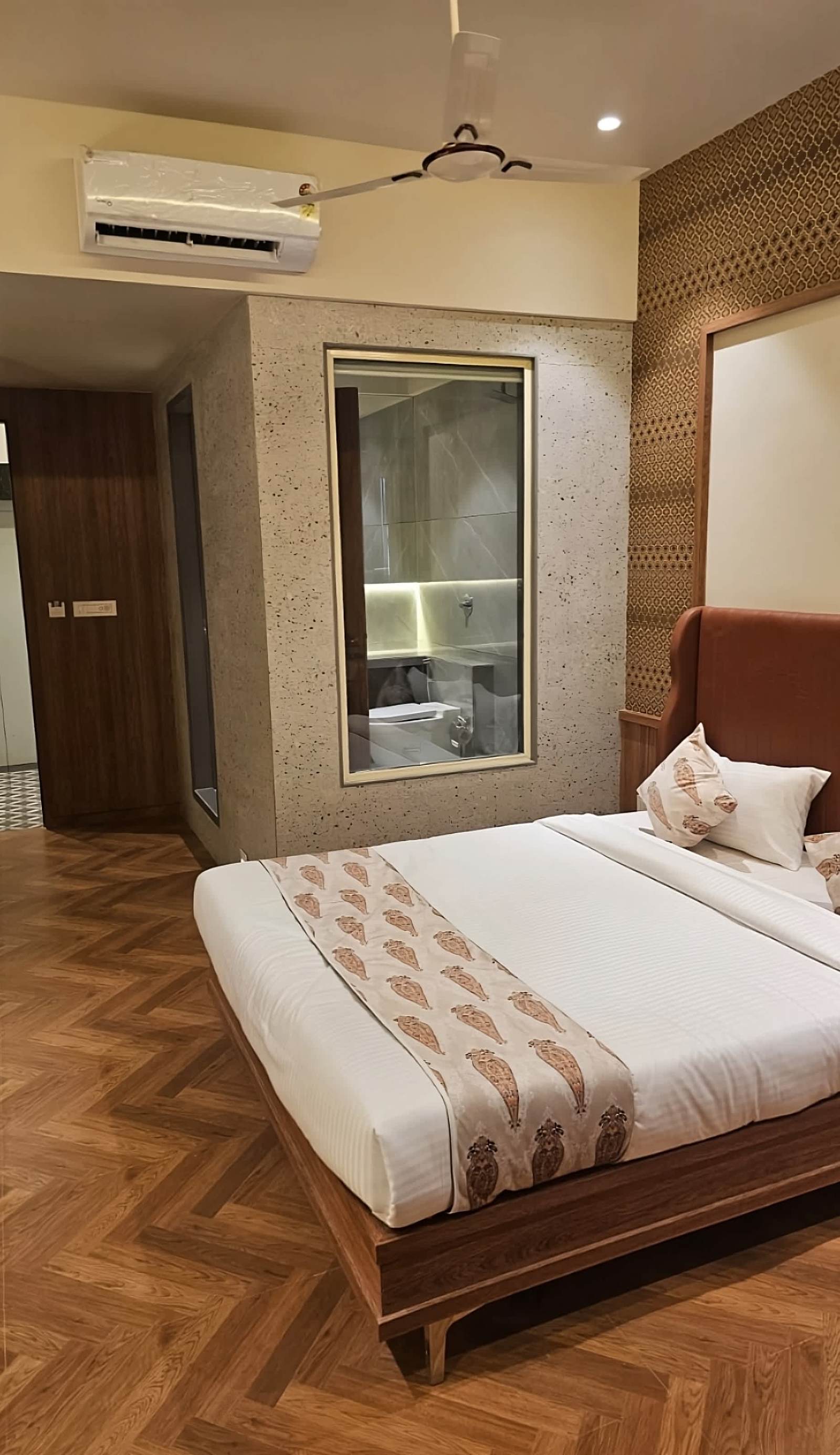 Vishnu Pratibha Executive Rooms