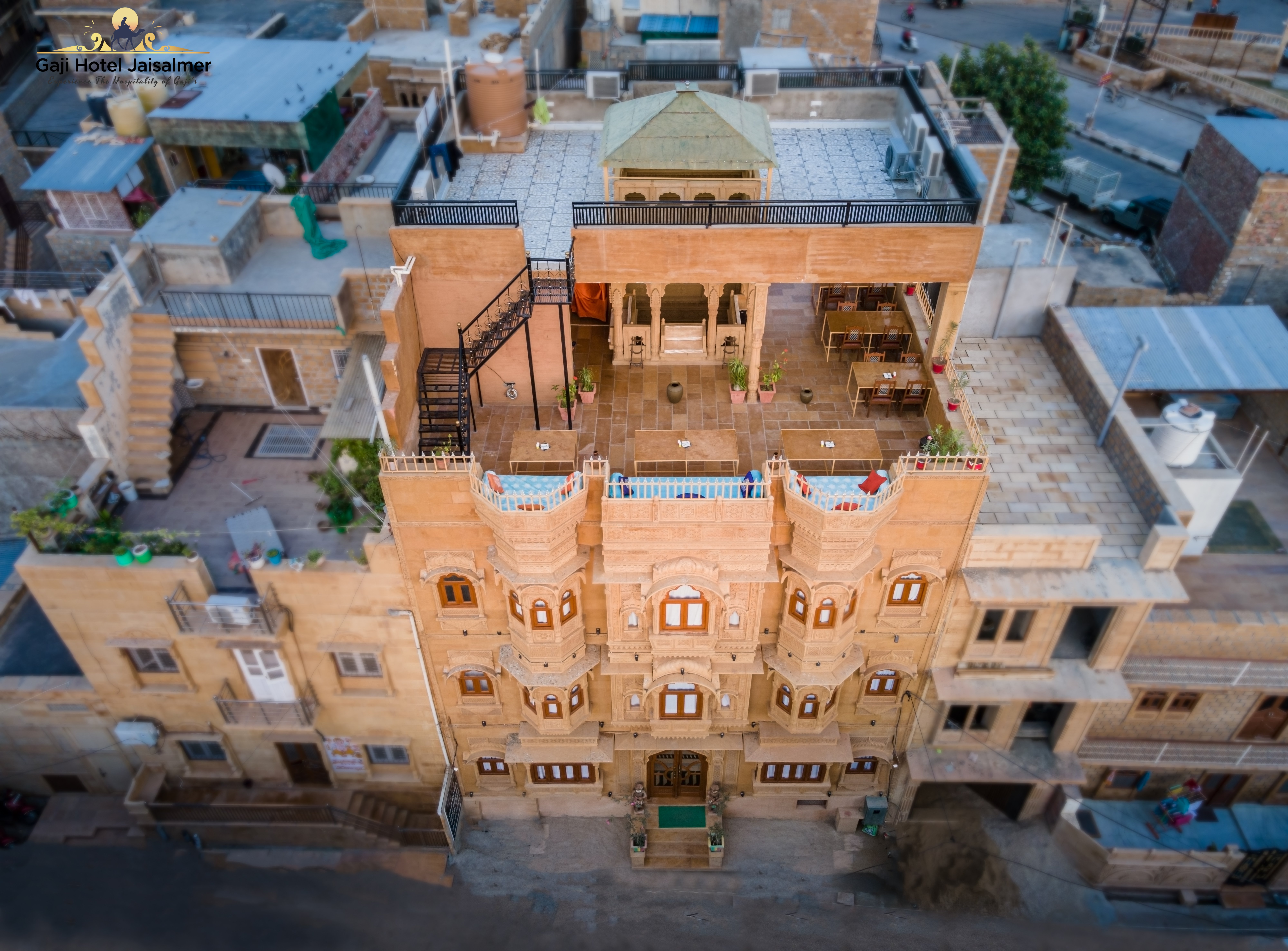 Gaji Hotel